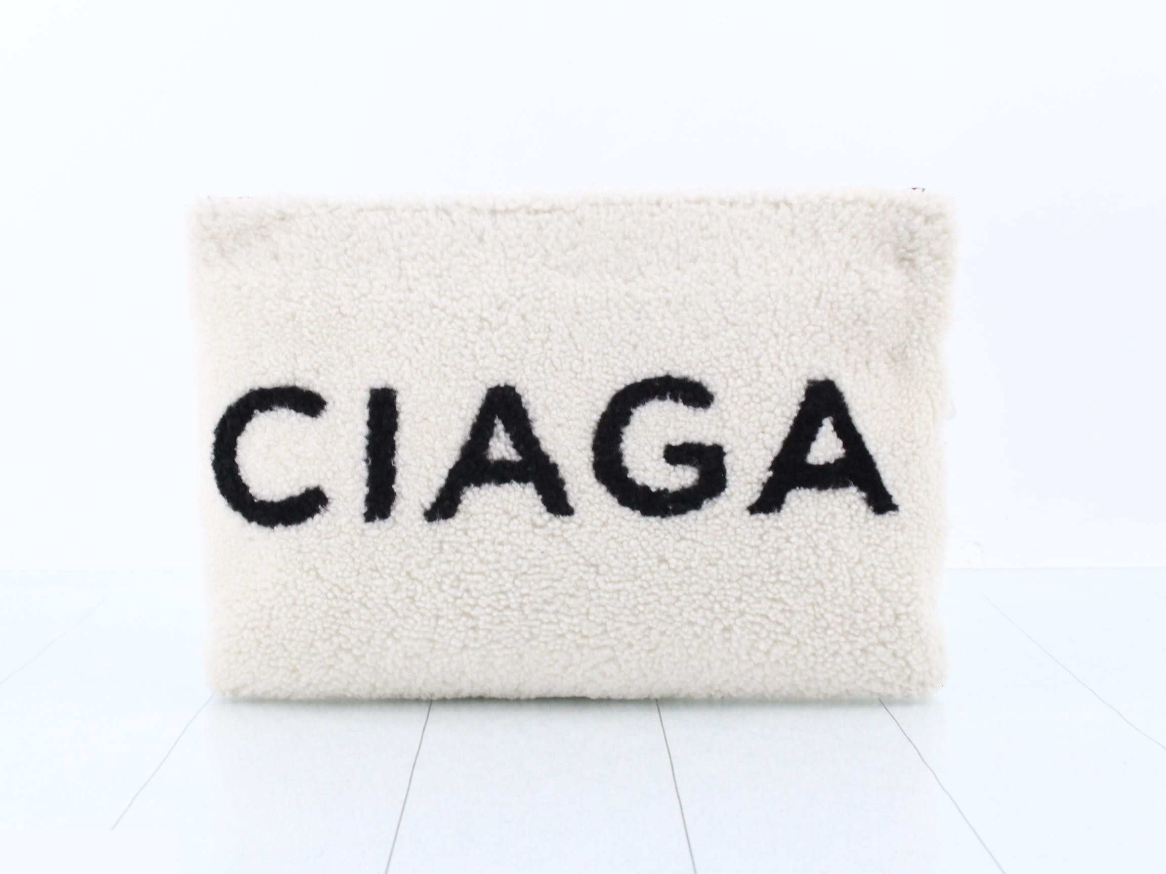 Shearling Logo Pouch White — view 2