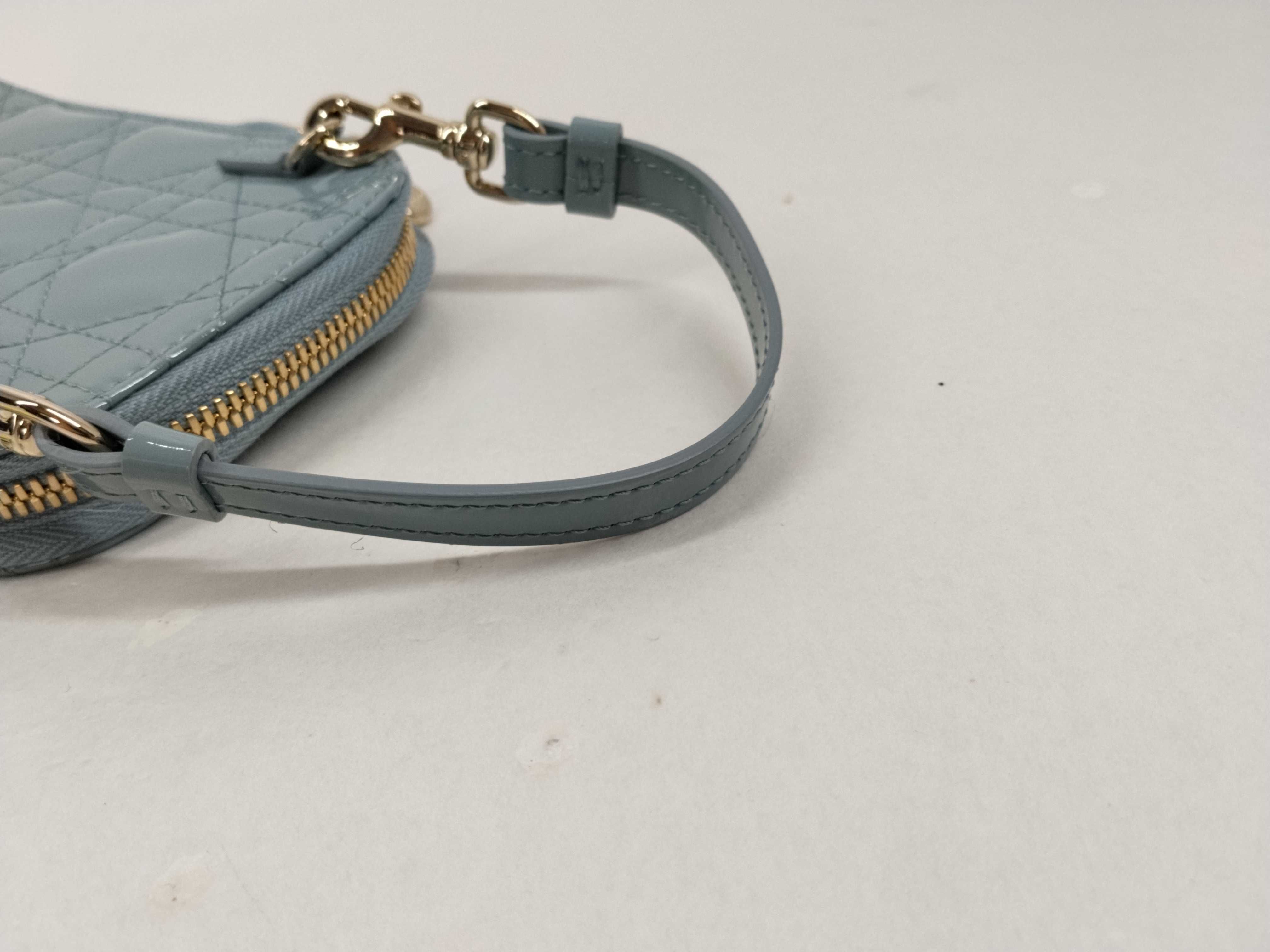 Phone Holder Patent Handbag — view 5