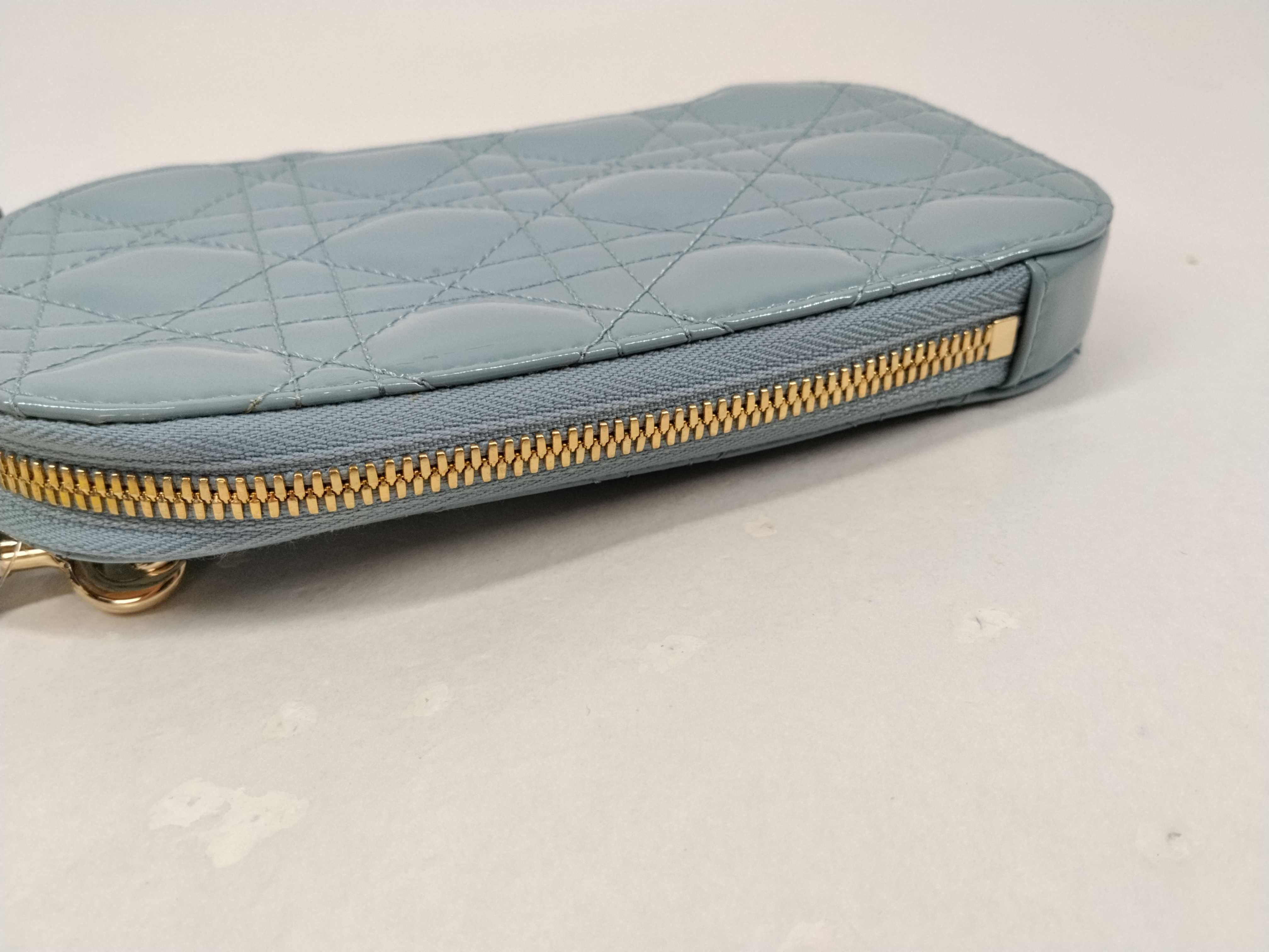 Phone Holder Patent Handbag — view 6
