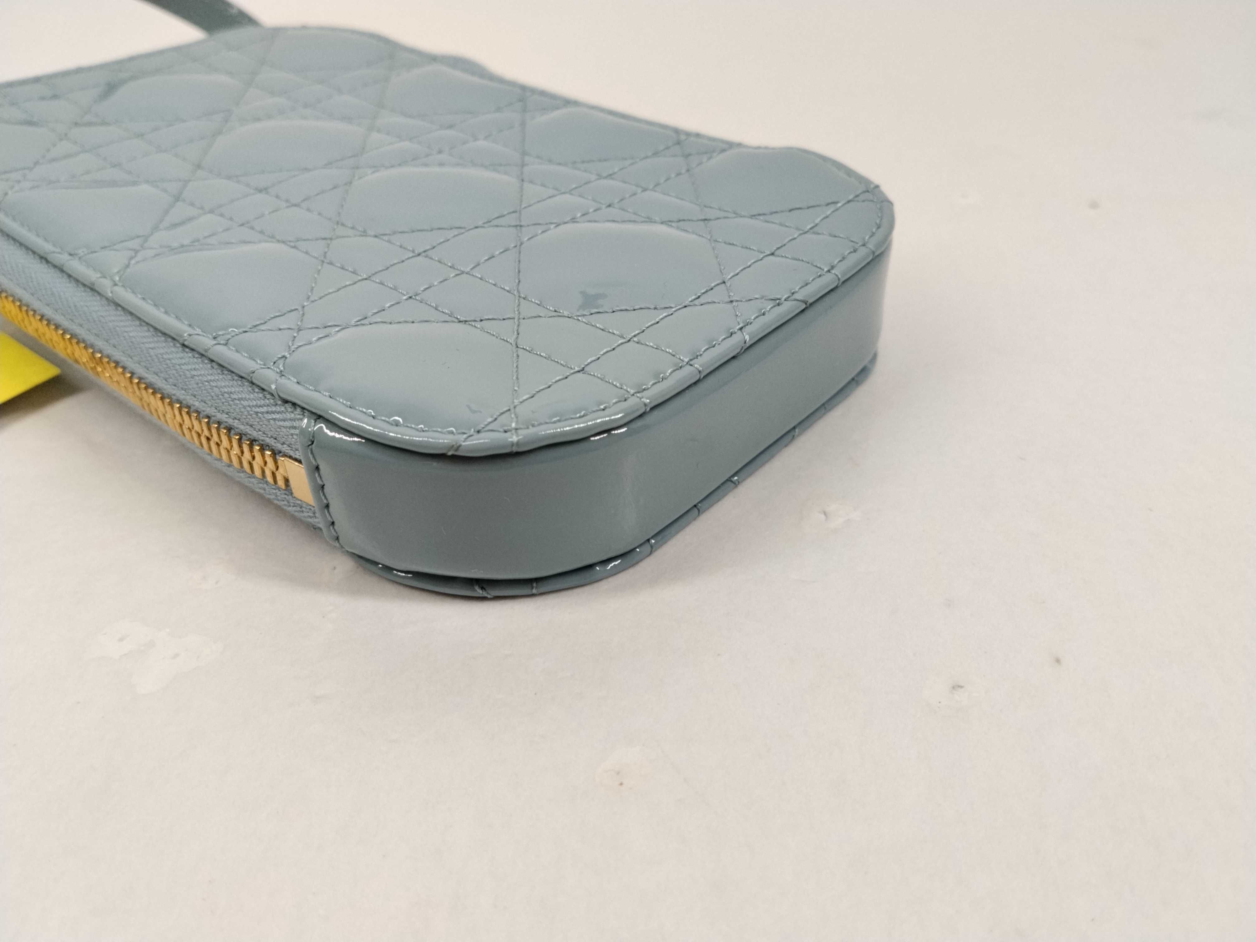 Phone Holder Patent Handbag — view 7