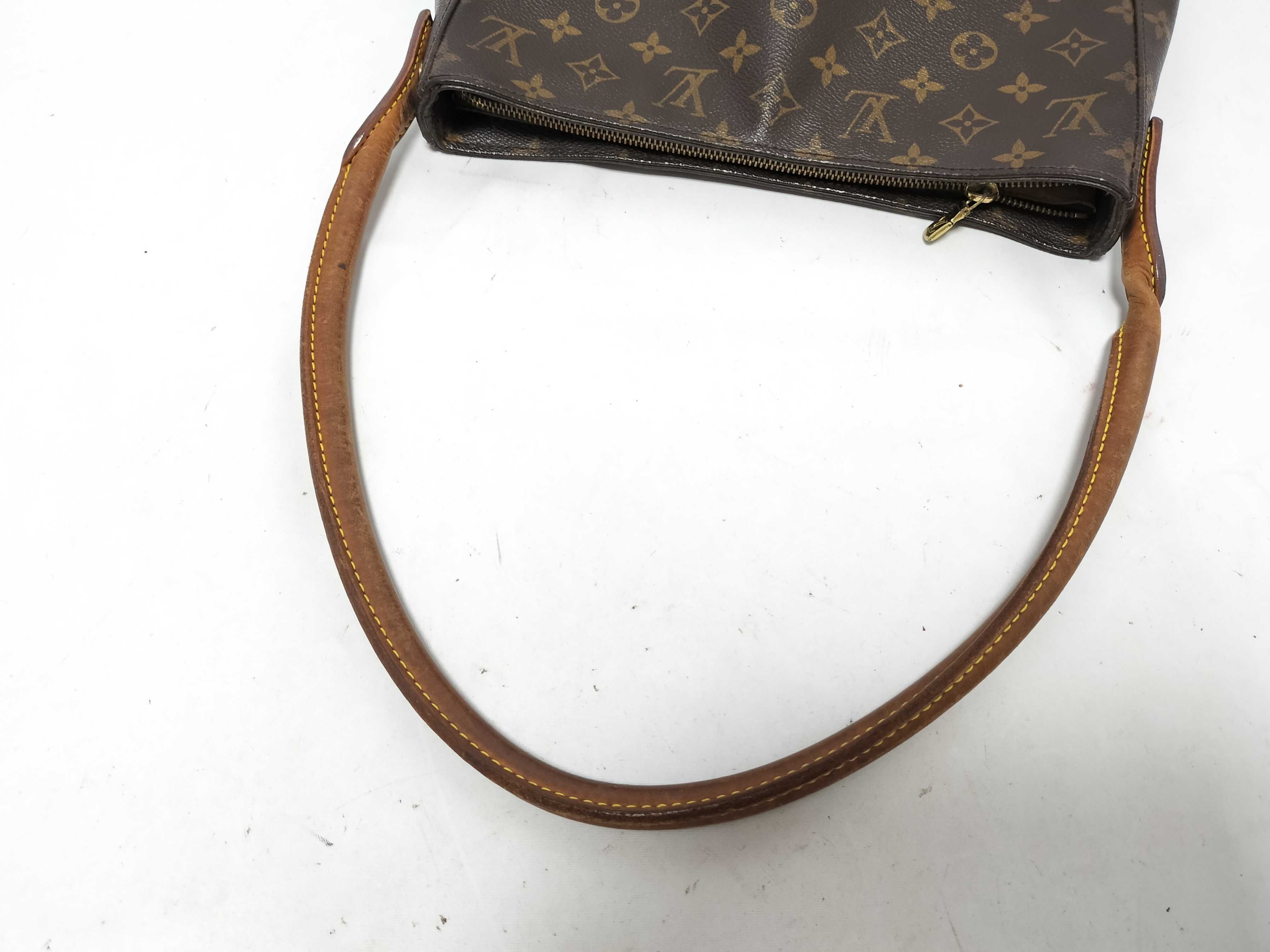 Monogram LV Monogram Looping GM M51145 MI0999 Shoulder Bag — view 3