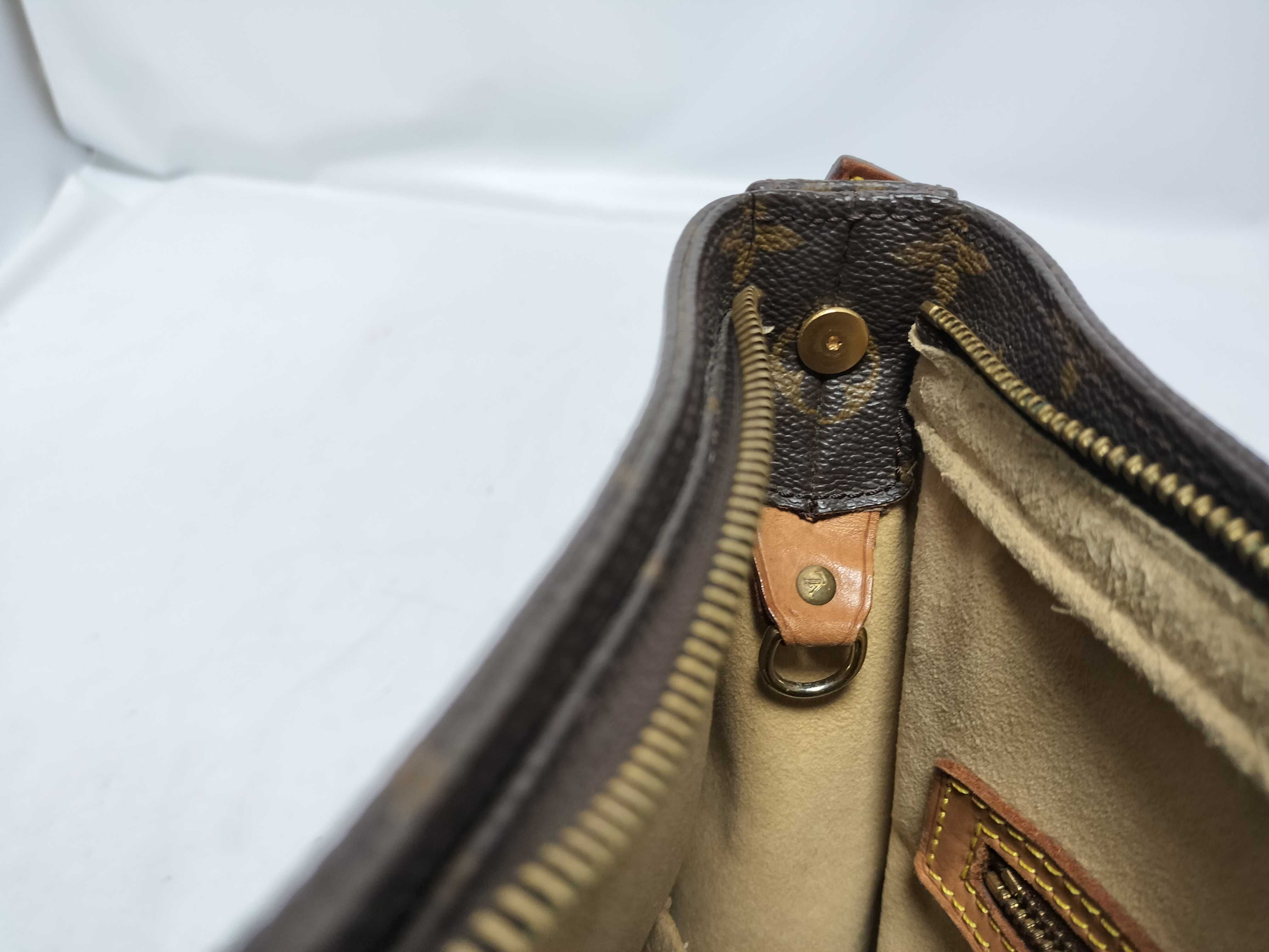 Monogram LV Monogram Looping GM M51145 MI0999 Shoulder Bag — view 10