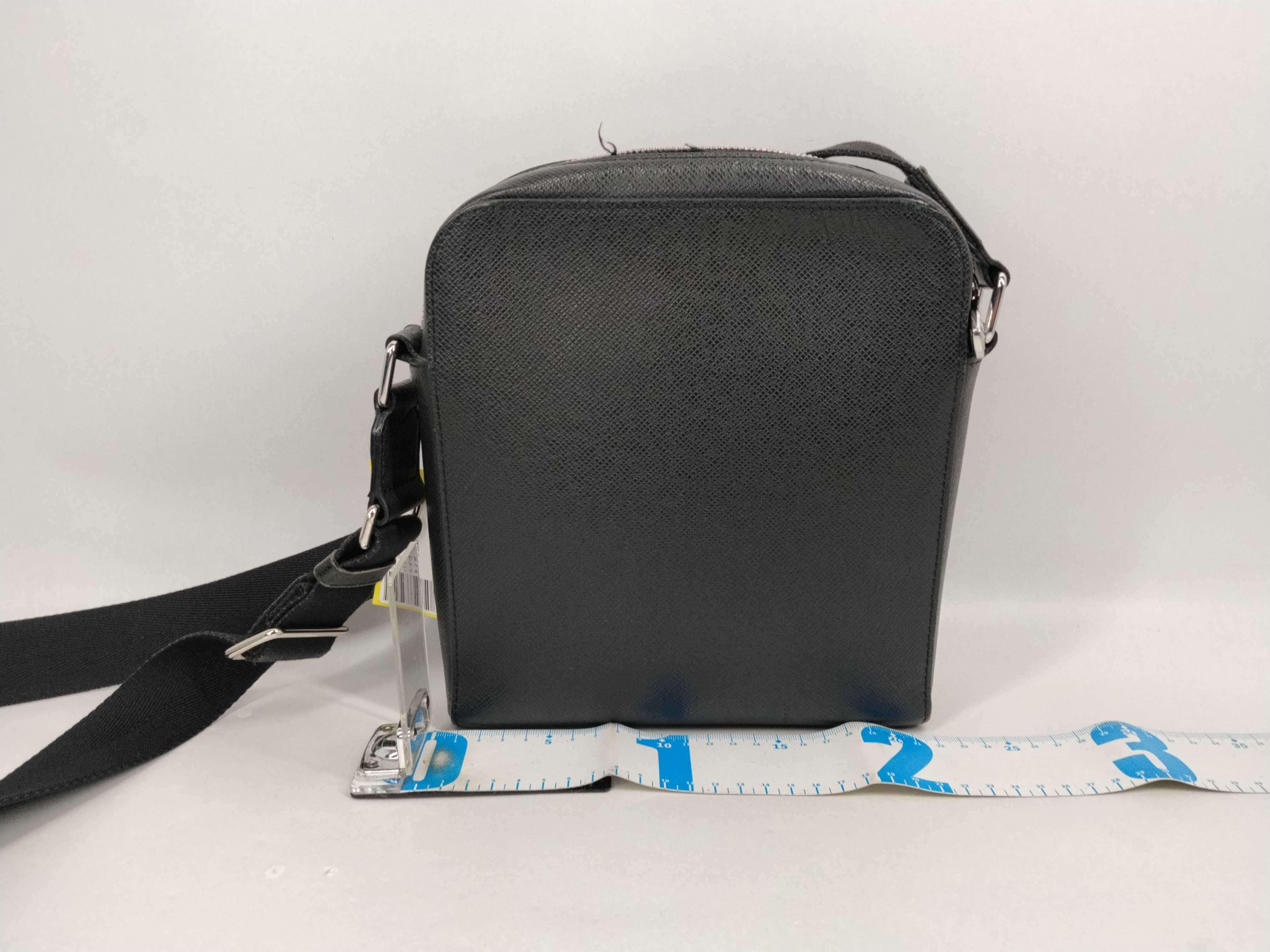 Taiga Anton Shoulder Bag — view 2