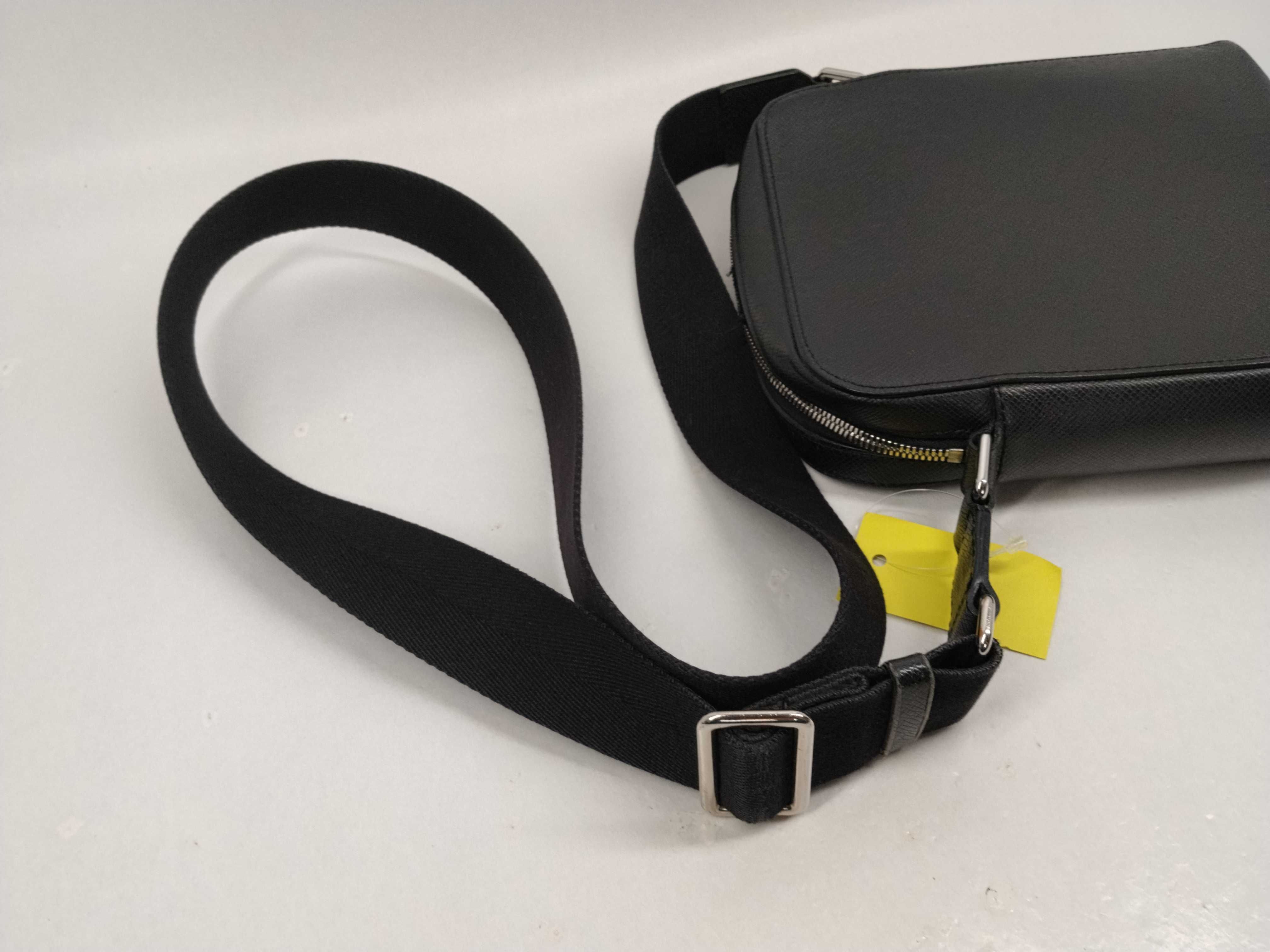 Taiga Anton Shoulder Bag — view 7