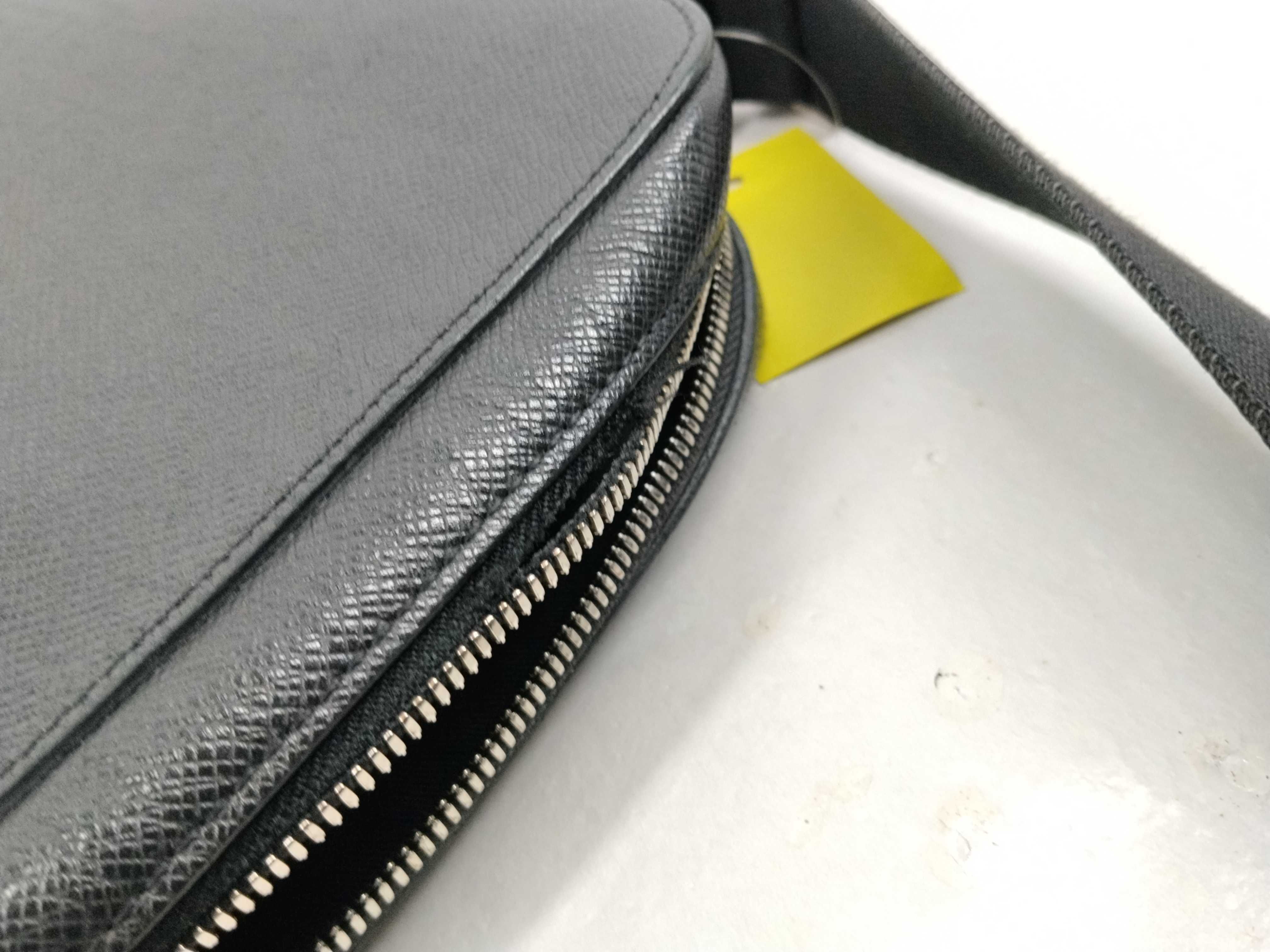 Taiga Anton Shoulder Bag — view 10