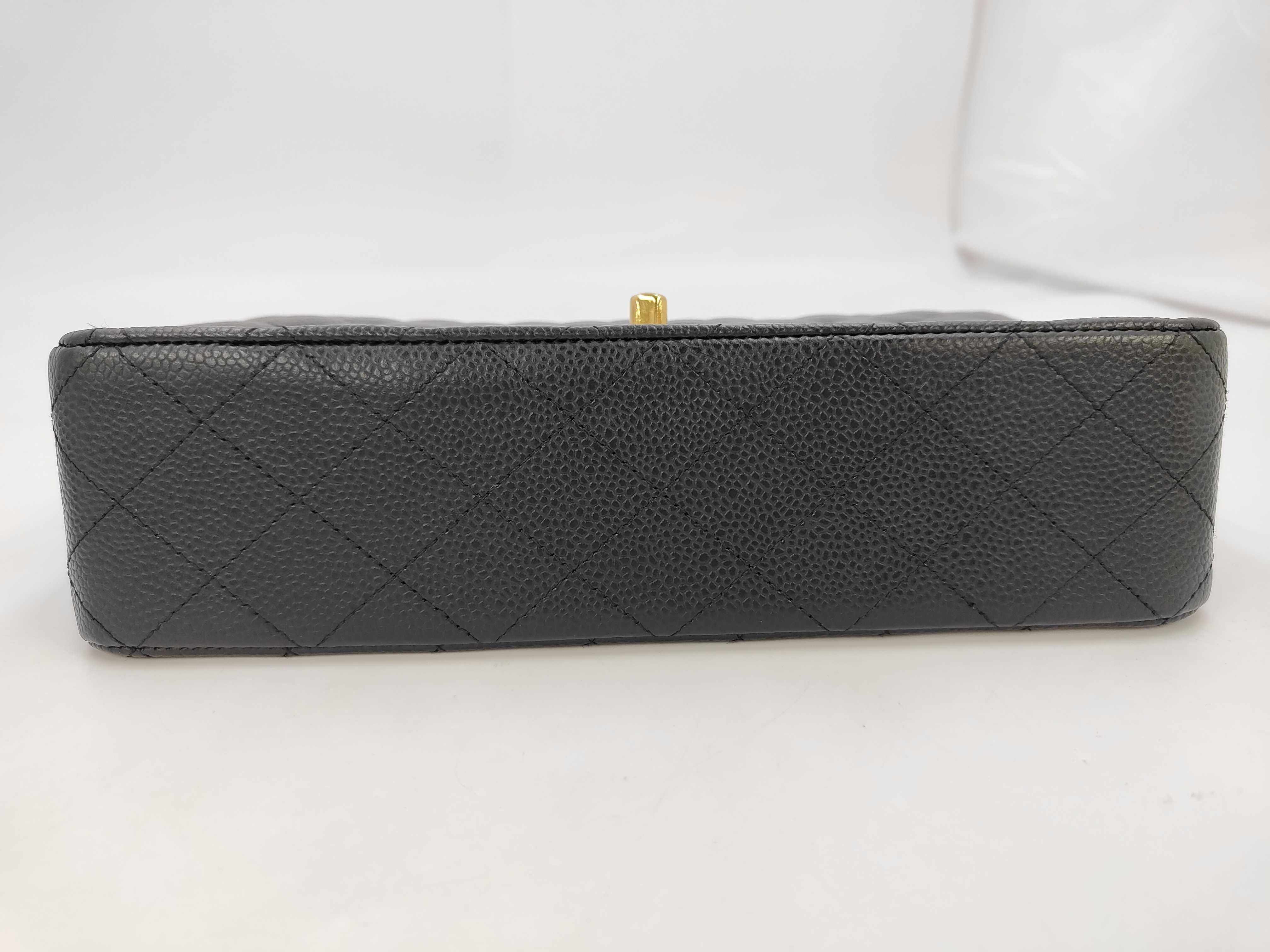 Matelassé 25 Caviar Skin Black Double Flap Shoulder Bag (Serial Number 20s) — view 6