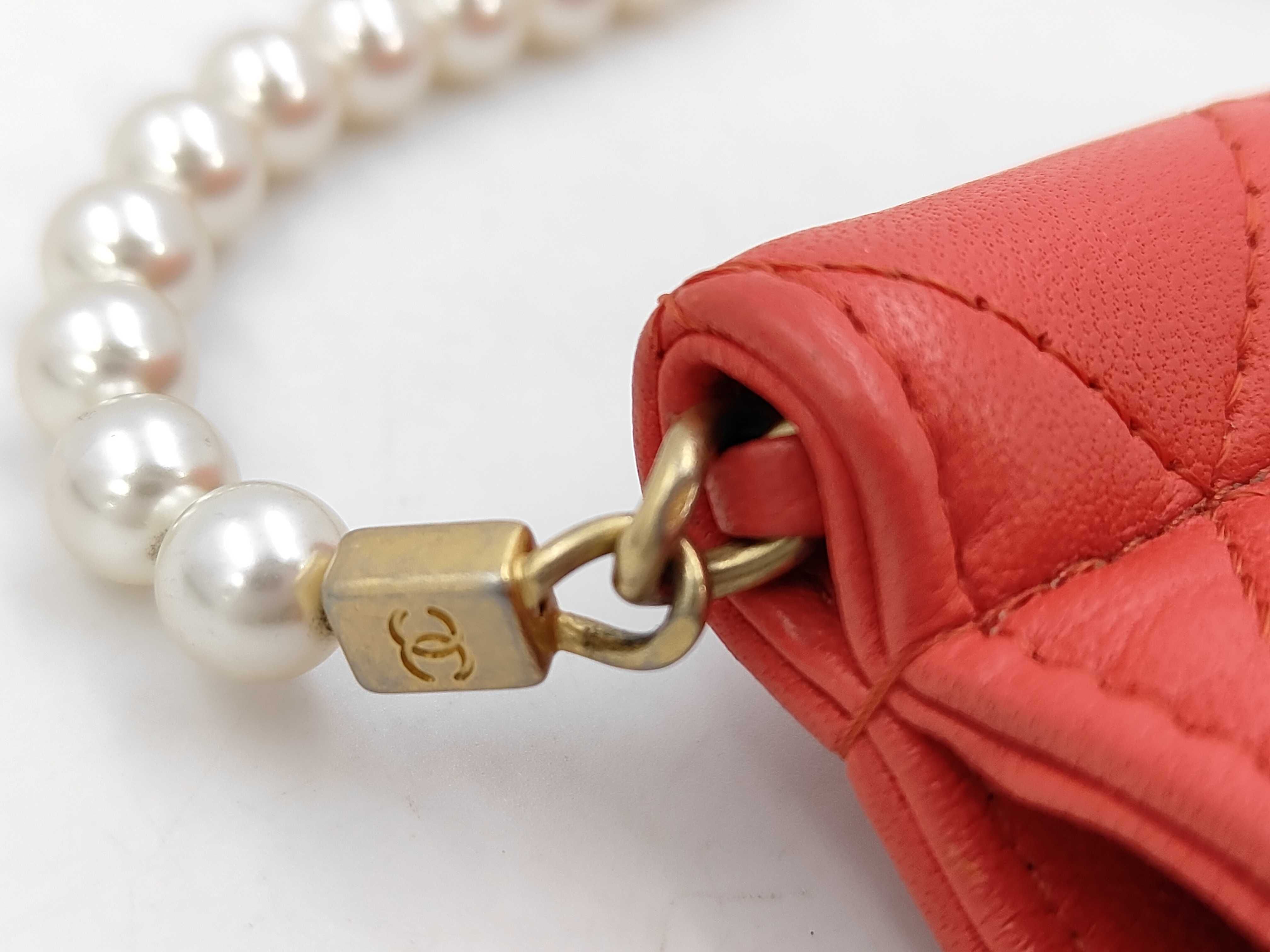 Matelassé Phone Case Chain Shoulder Bag, Caviar Leather, Red, Gold Hardware, Pearl Embellished Shoulder Bag — view 7