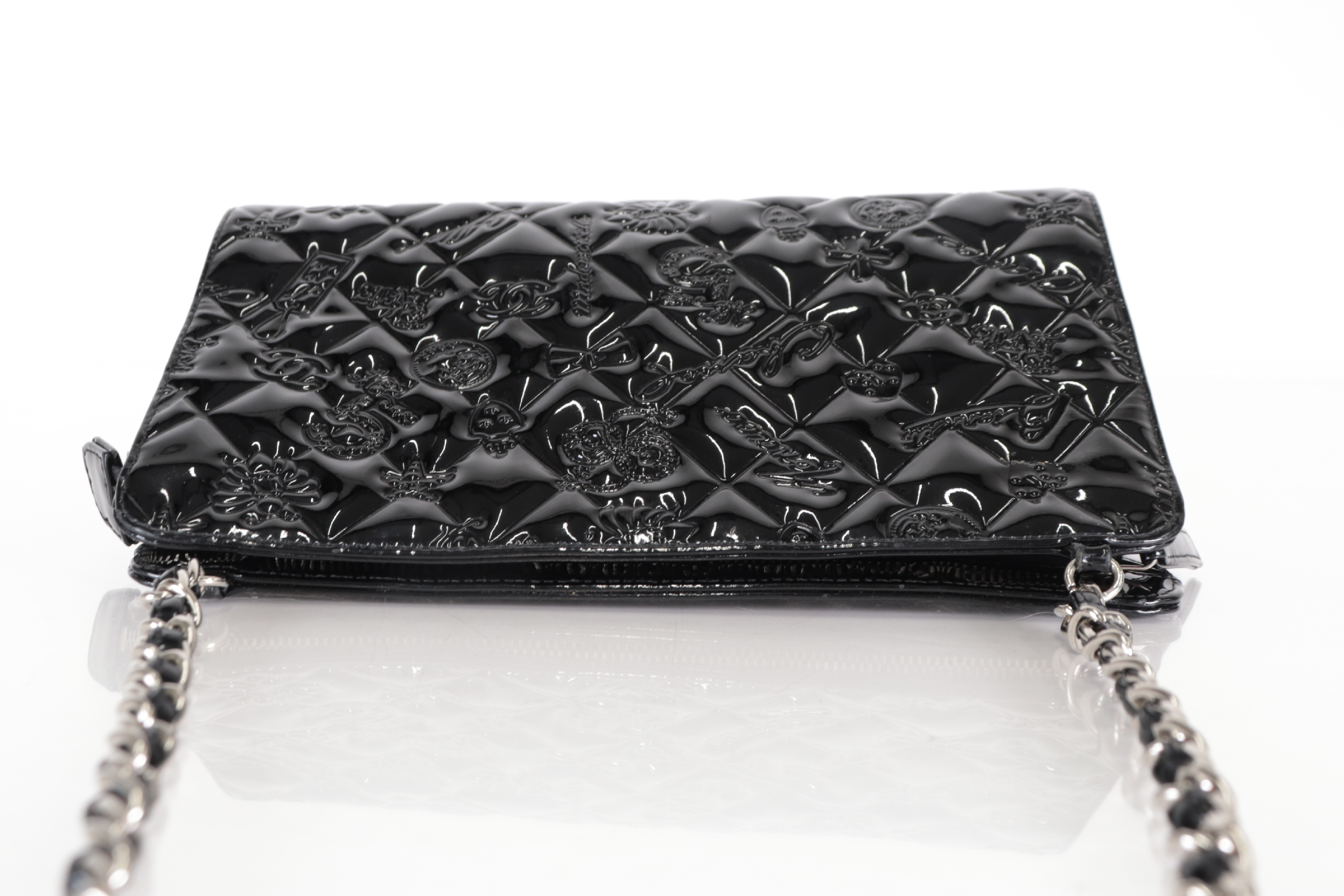 Icon Enamel Chain Shoulder Bag (No. 11) — view 6