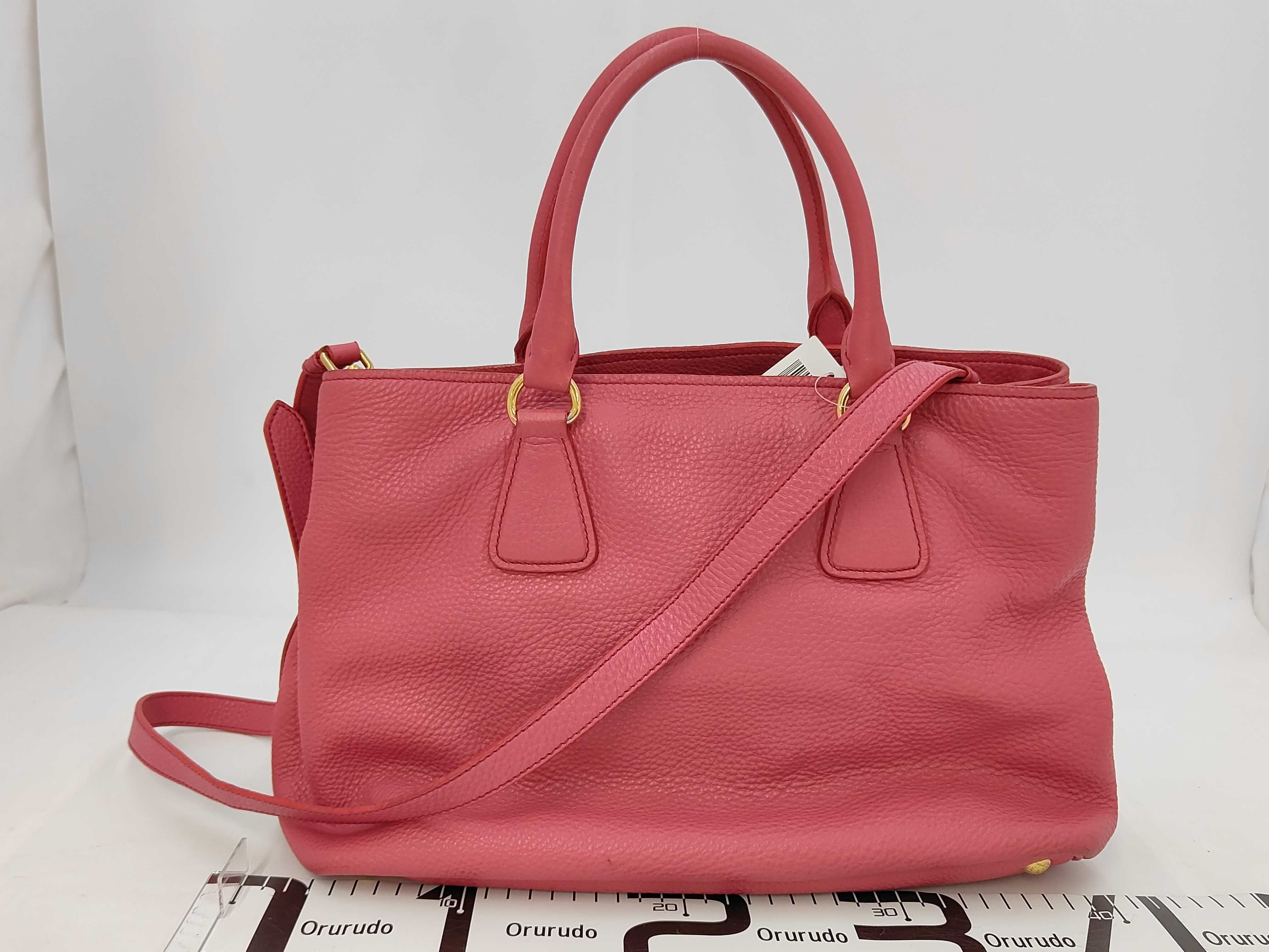 Vitello Daino 2-way Shoulder Bag — view 2