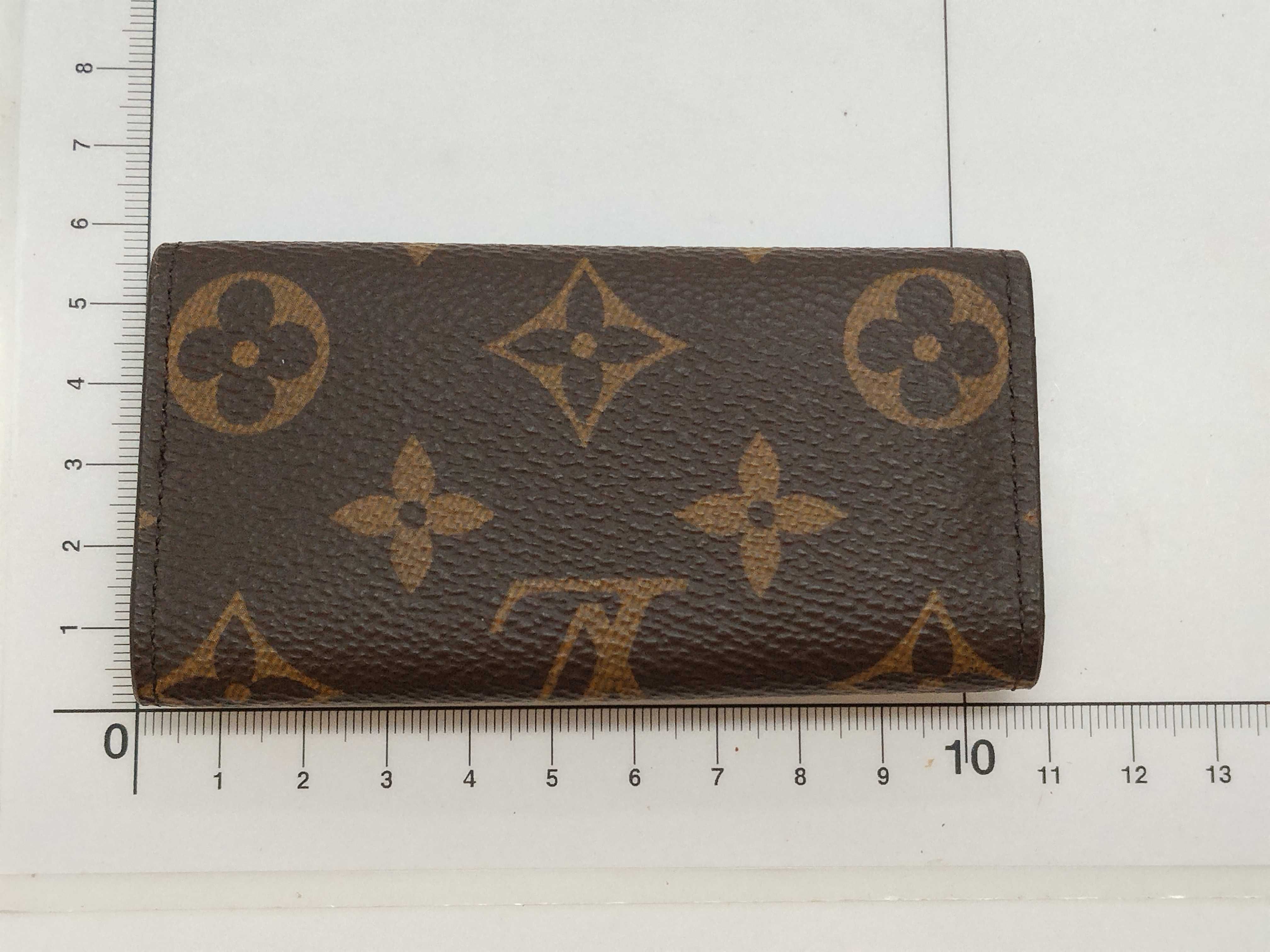 Monogram Louis Vuitton Monogram Multicles 4 M69517 Key Case — view 2
