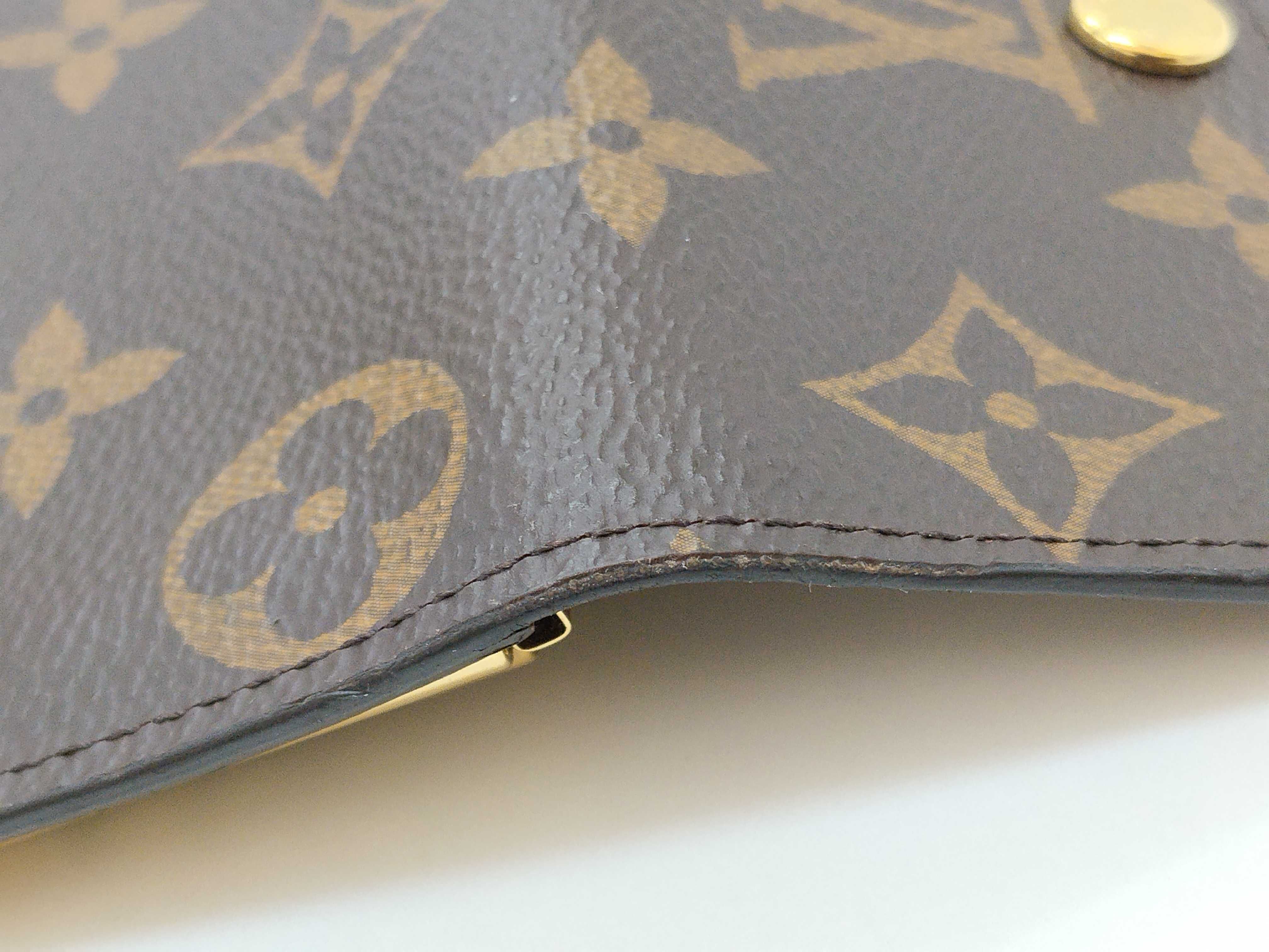 Monogram Louis Vuitton Monogram Multicles 4 M69517 Key Case — view 13