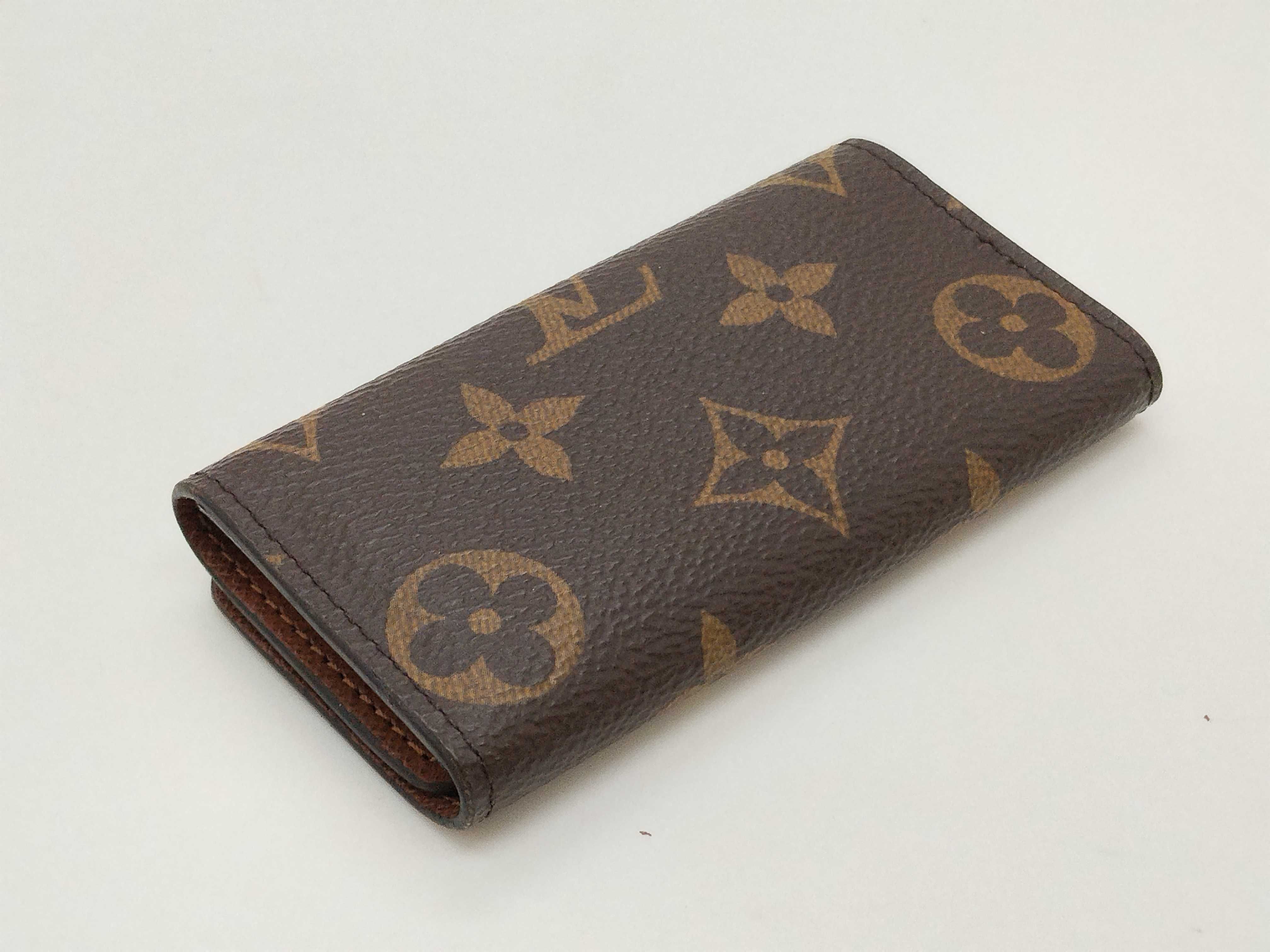 Monogram Louis Vuitton Monogram Multicles 4 M69517 Key Case — view 7