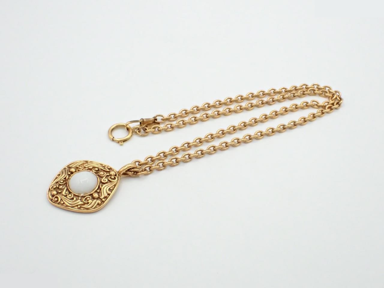 pearl necklace, chain approximately 75cm — view 3