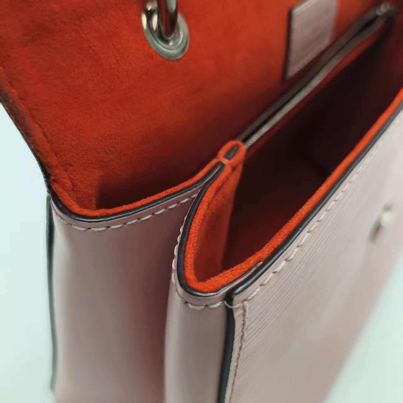 【*Shipped from: China*】LOUIS VUITTON Leather Shoulder Bag — view 12