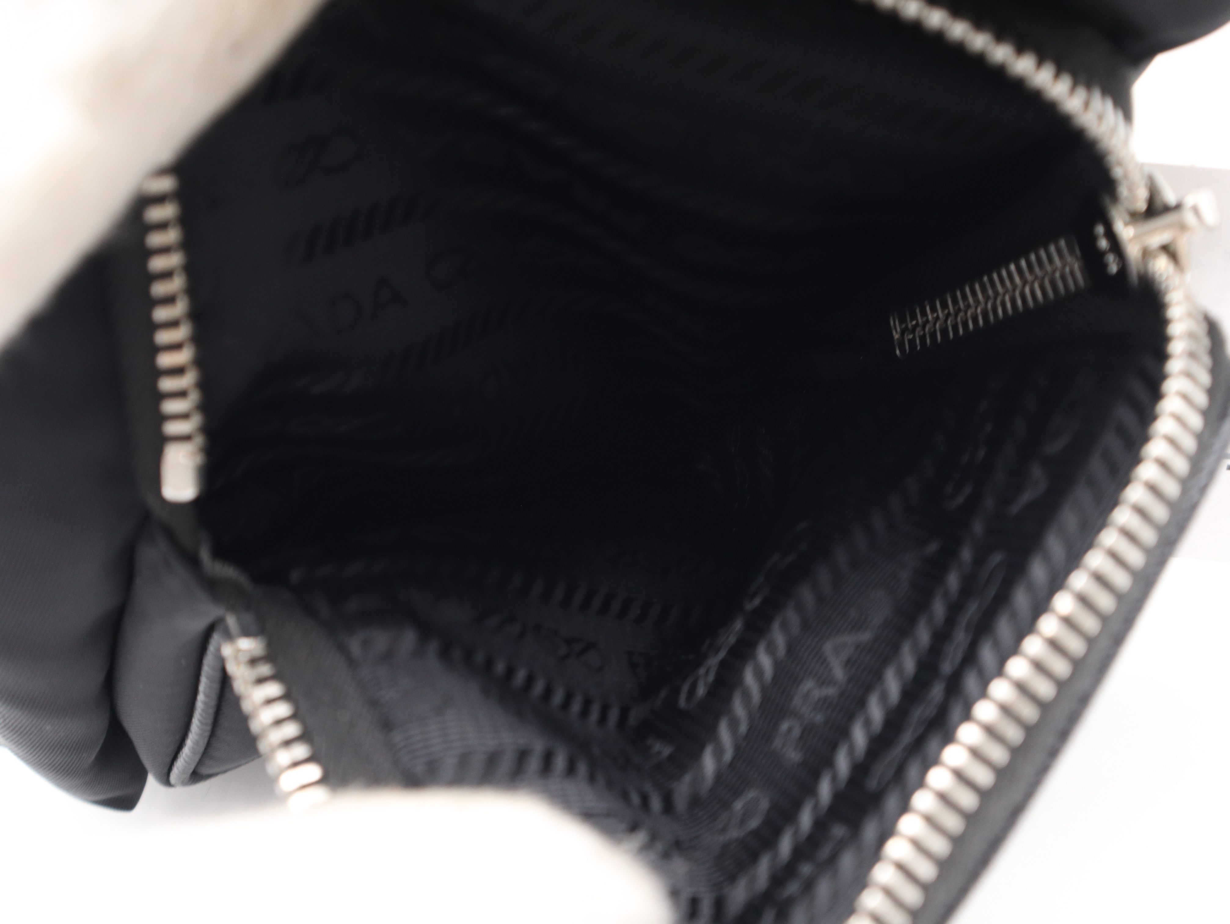 2ZH155 Nylon Smartphone Case Shoulder Bag Black Shoulder Bag — view 11
