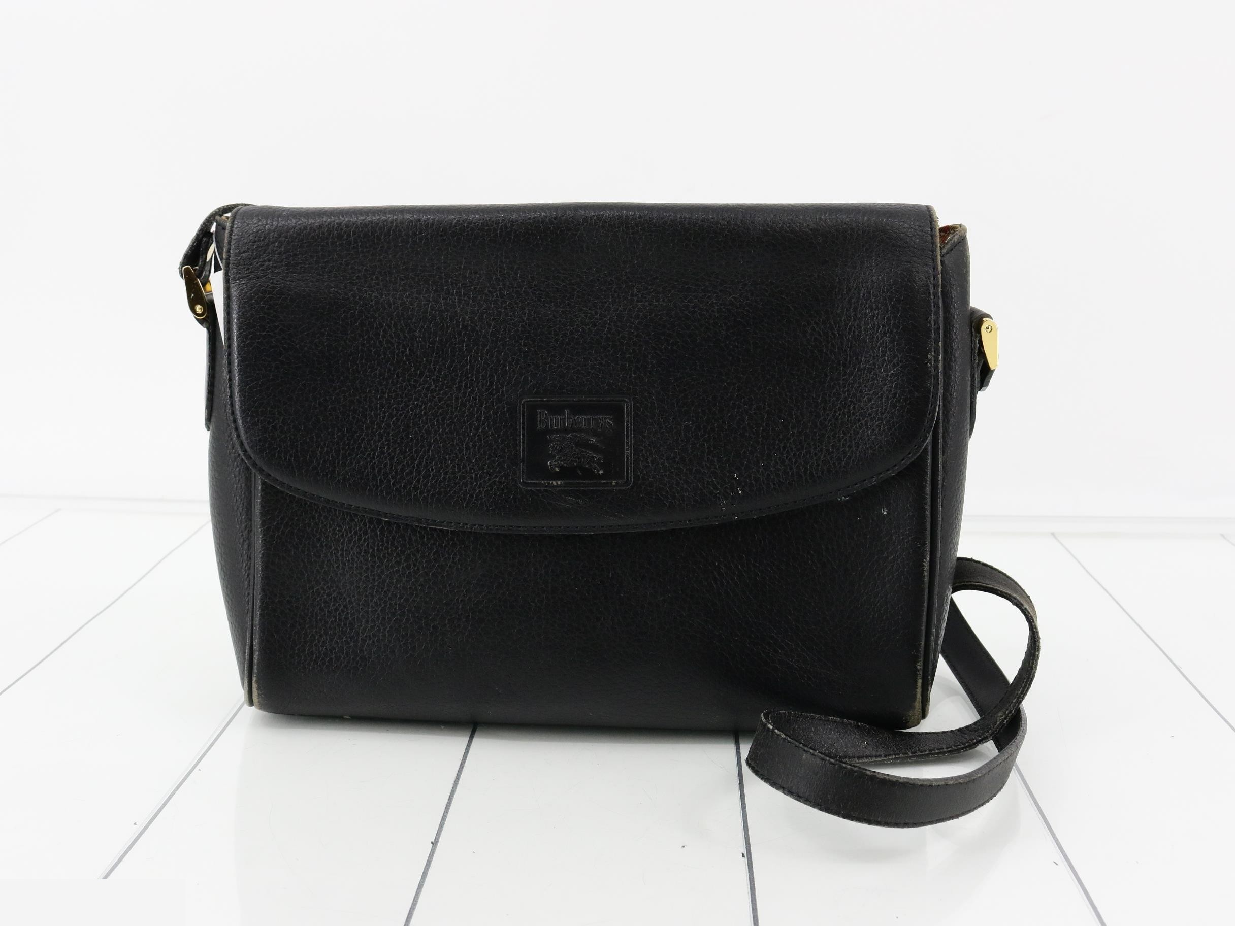 Shoulder bag leather