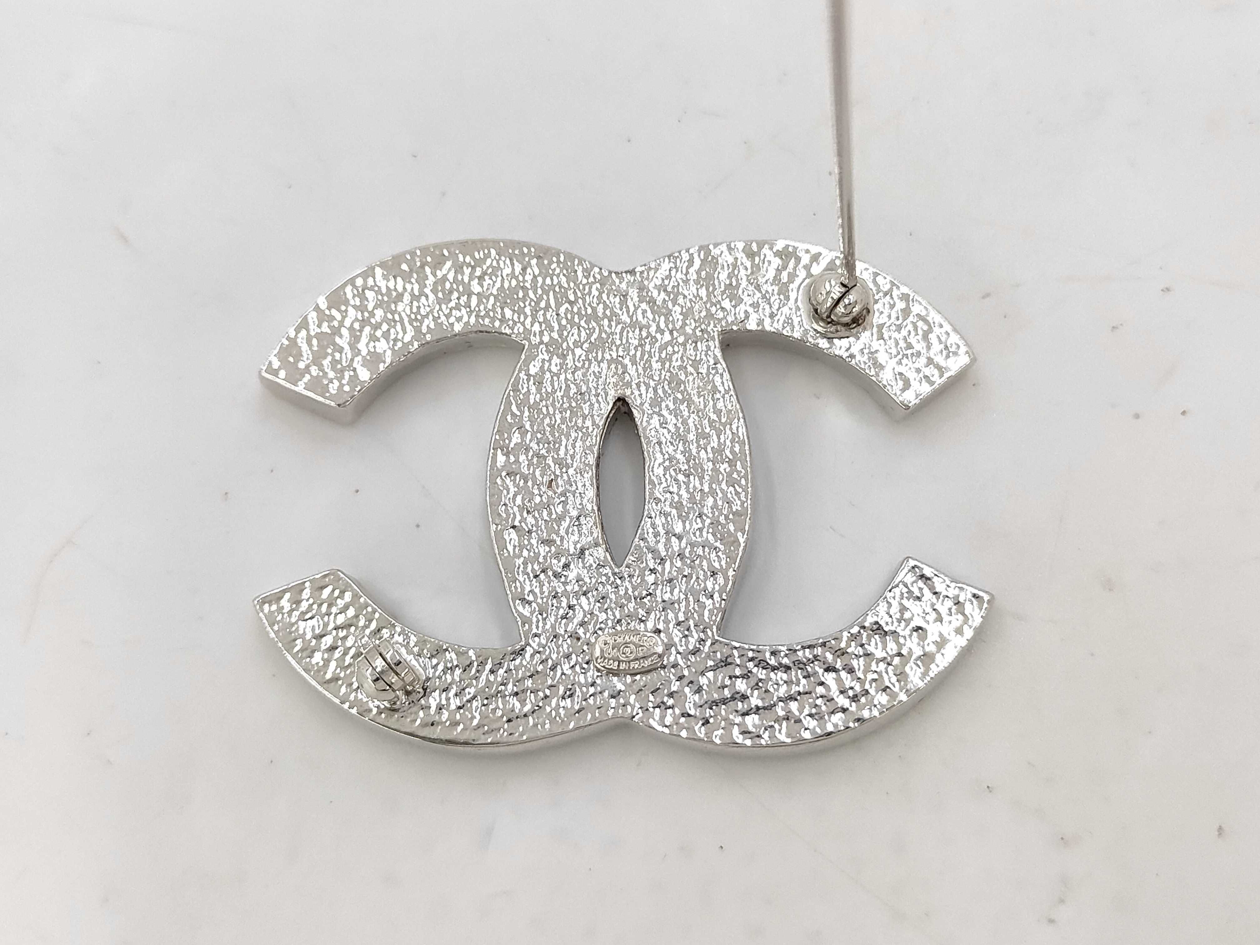 Coco Mark Rhinestone Brooch 01P — view 2