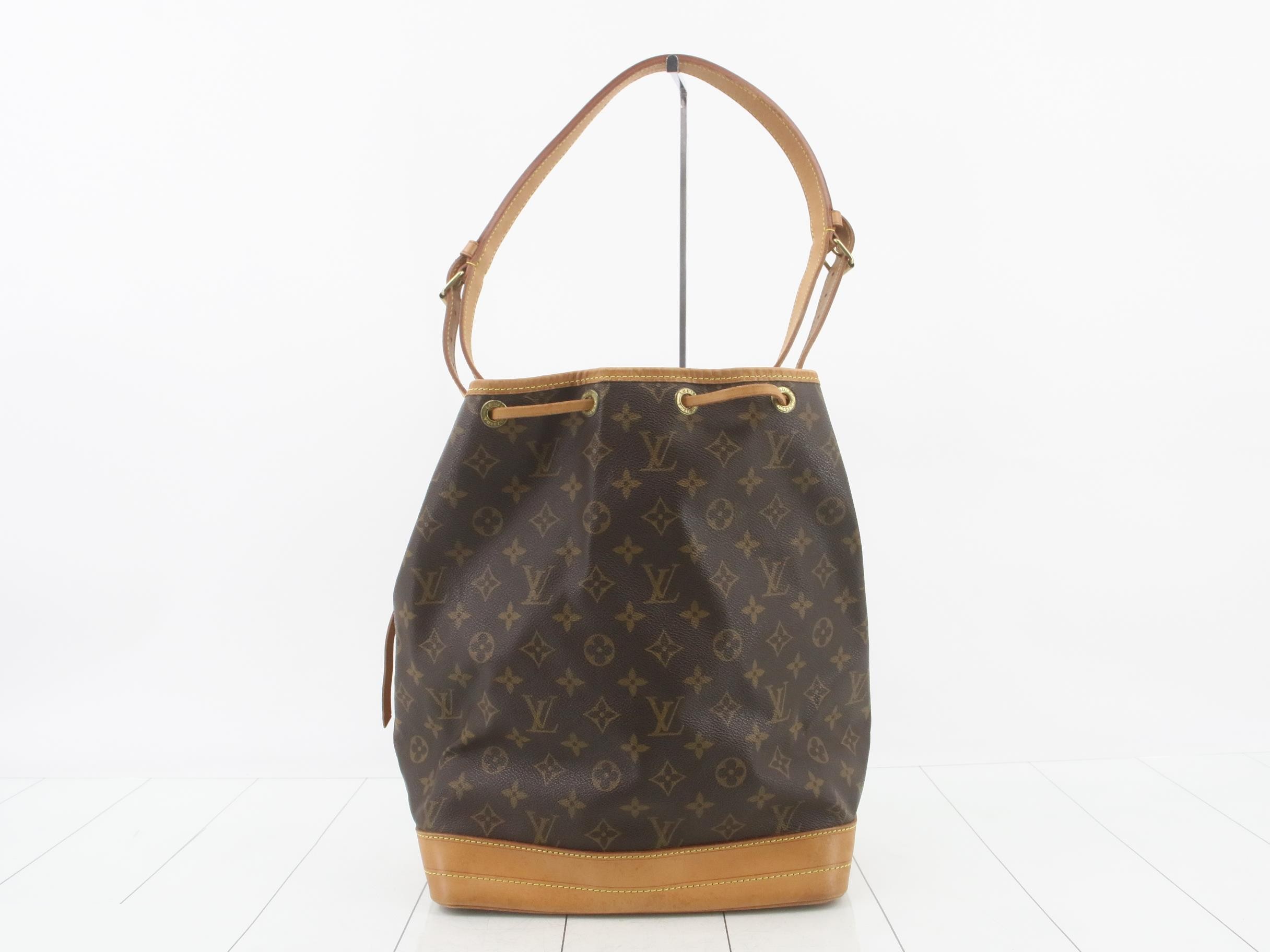 M42224 Noe Shoulder Bag — view 2