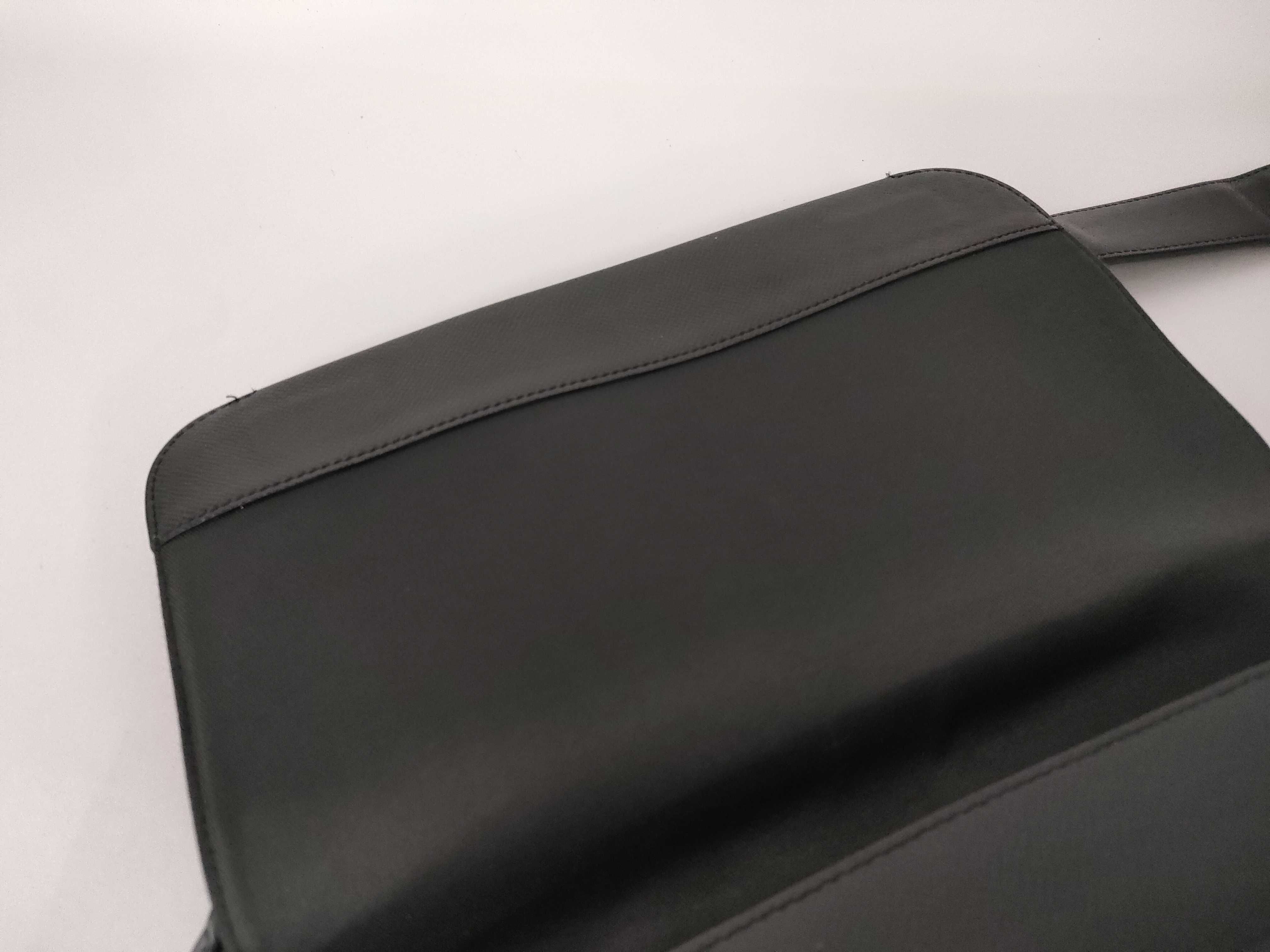 Taiga Leather Shoulder Bag — view 8