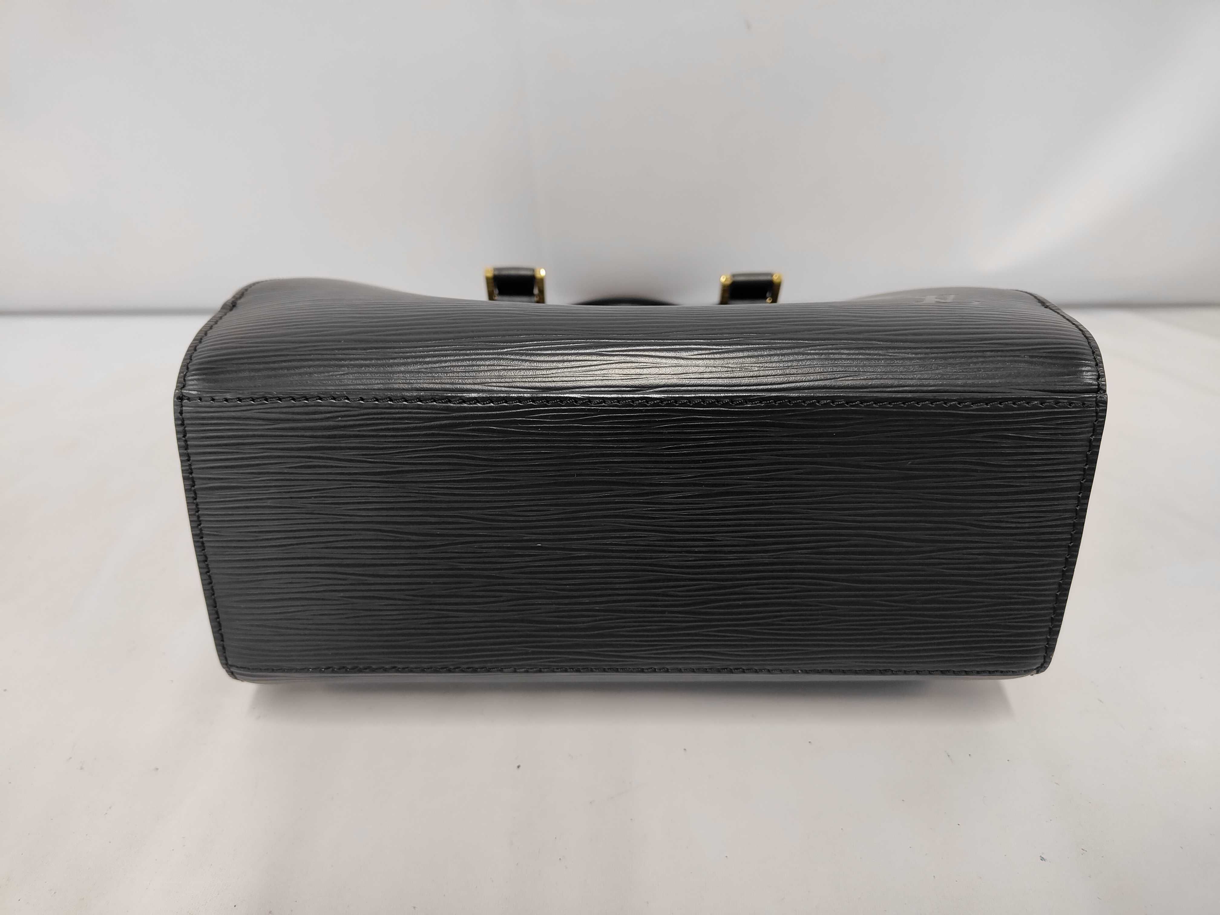 Pont Neuf Handbag Epi M52052 Handbag — view 3