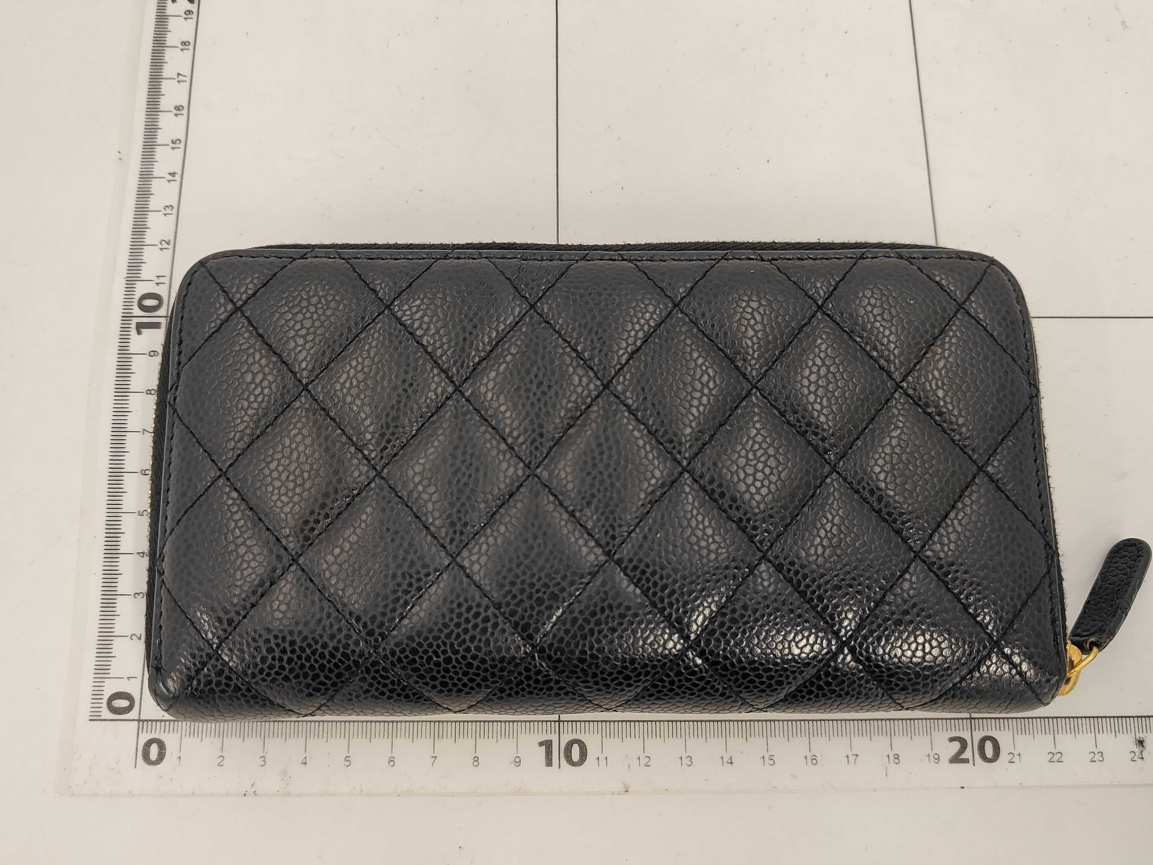 Matelassé Caviar Skin Long Wallet, Black, Serial Number 19 — view 2