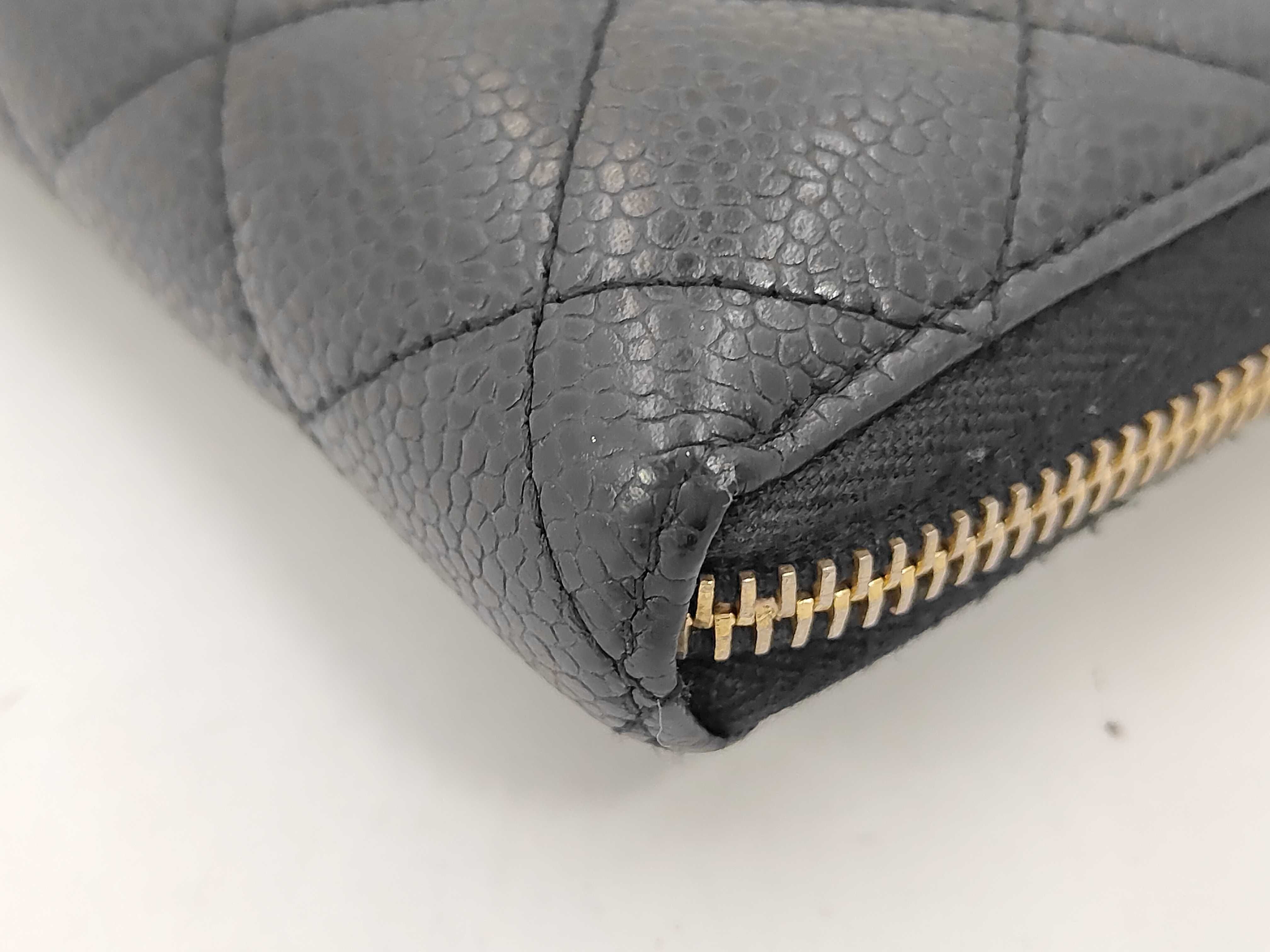 Matelassé Caviar Skin Long Wallet, Black, Serial Number 19 — view 4