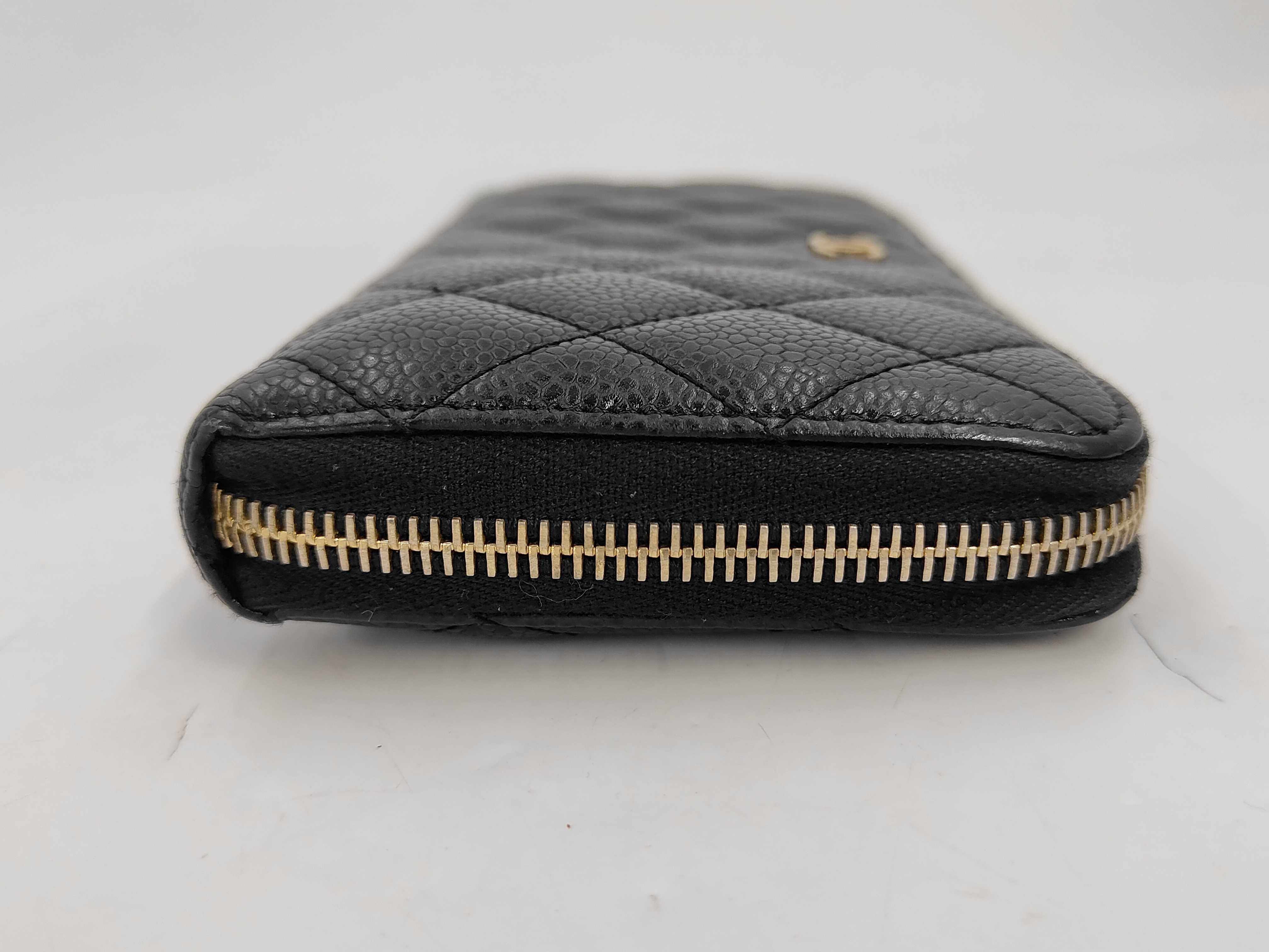 Matelassé Caviar Skin Long Wallet, Black, Serial Number 19 — view 5