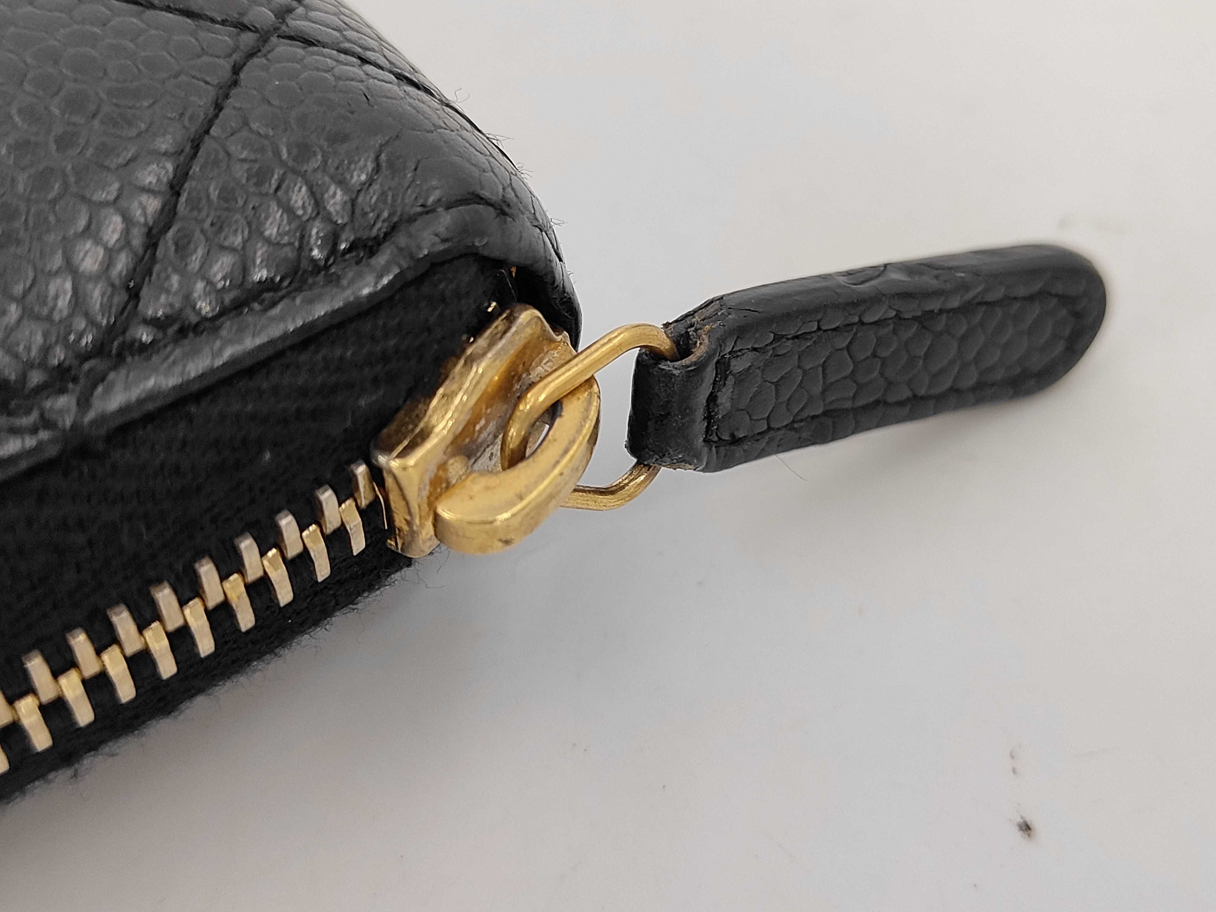 Matelassé Caviar Skin Long Wallet, Black, Serial Number 19 — view 6