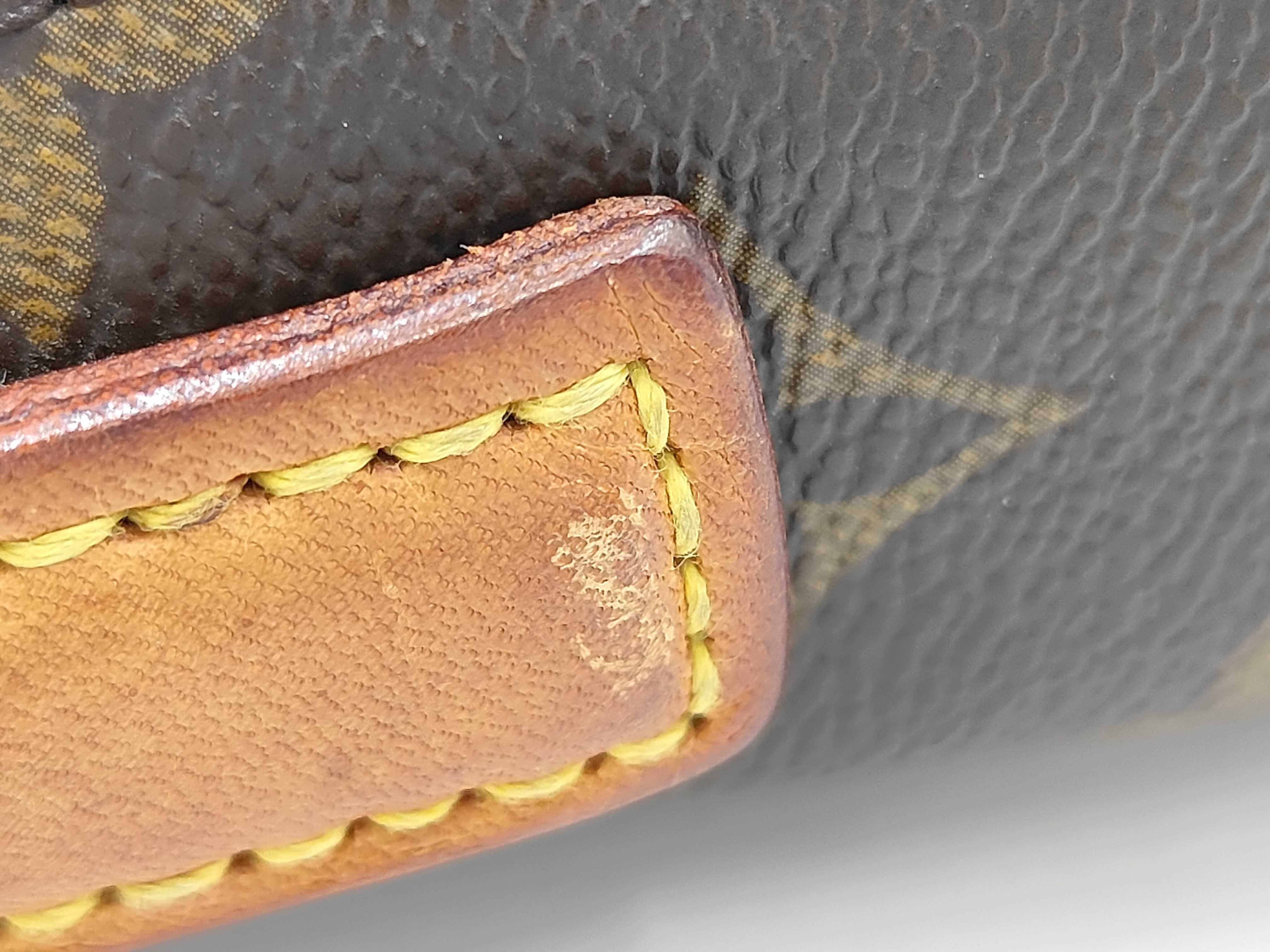 Monogram Louis Vuitton Monogram Looping MM Handbag — view 7
