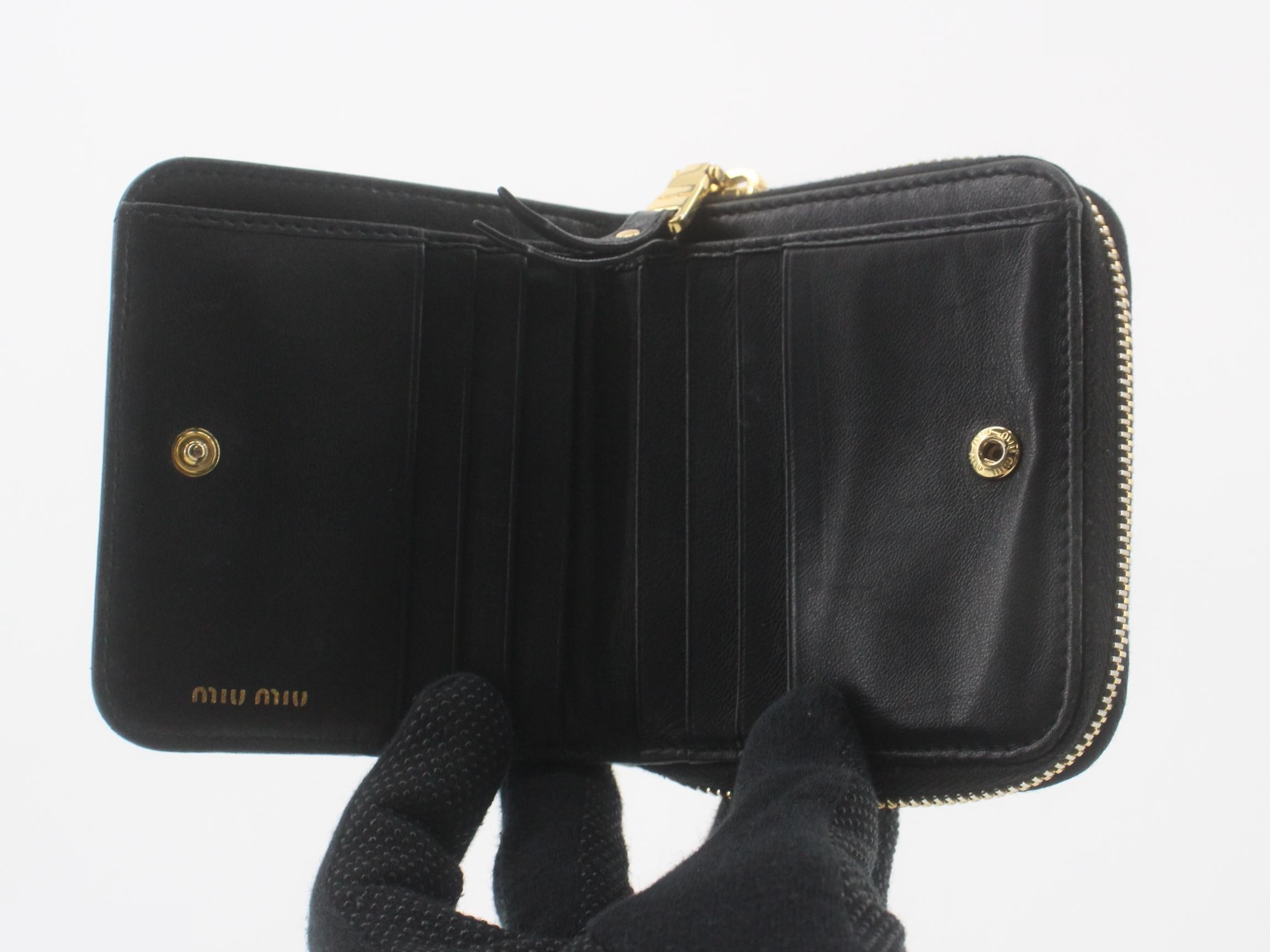 Matelassé Compact Wallet, Black — view 4