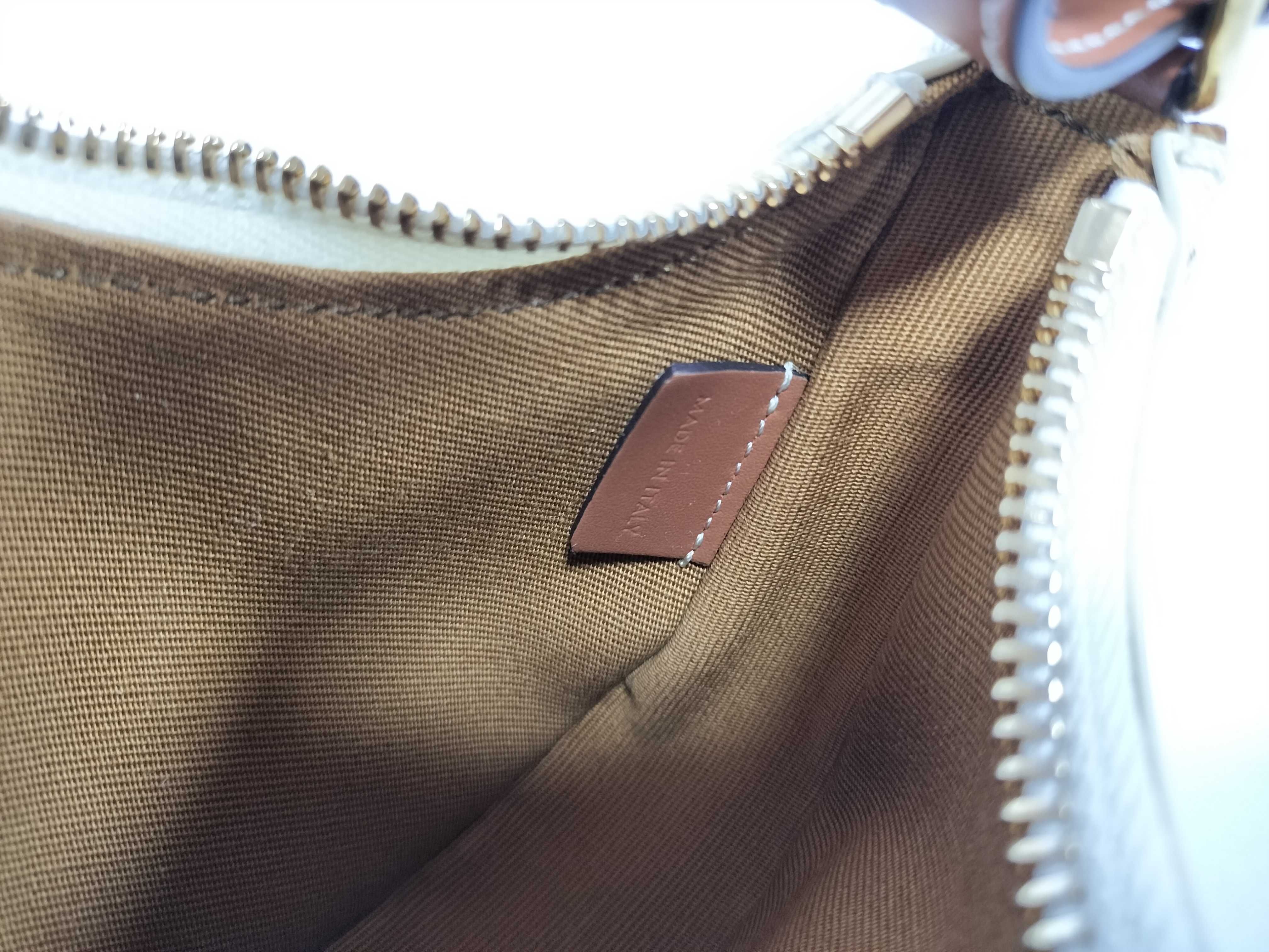 Triomphe Shoulder Bag — view 11