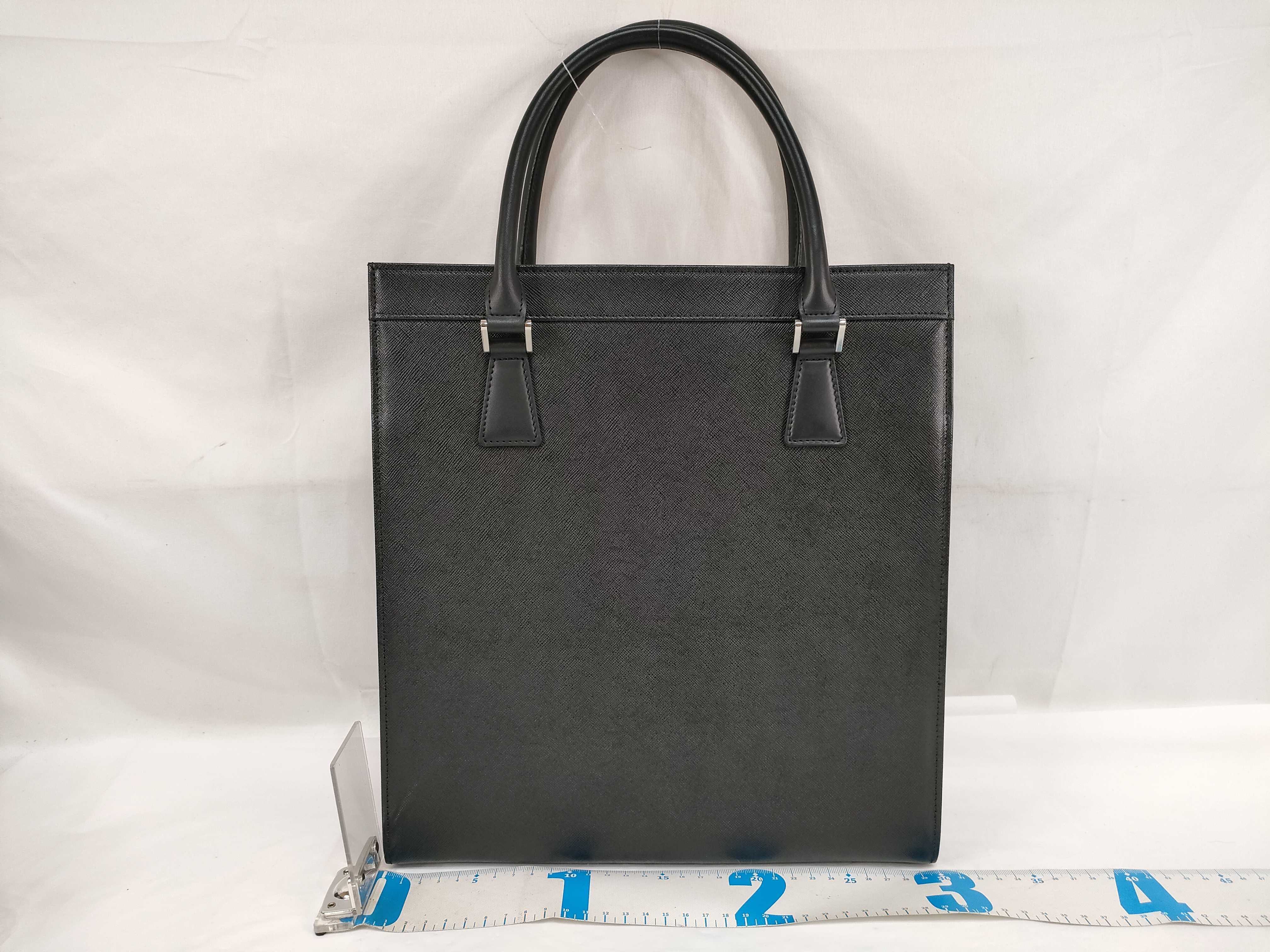 Tote Bag, Black, with dust bag and box. — view 2