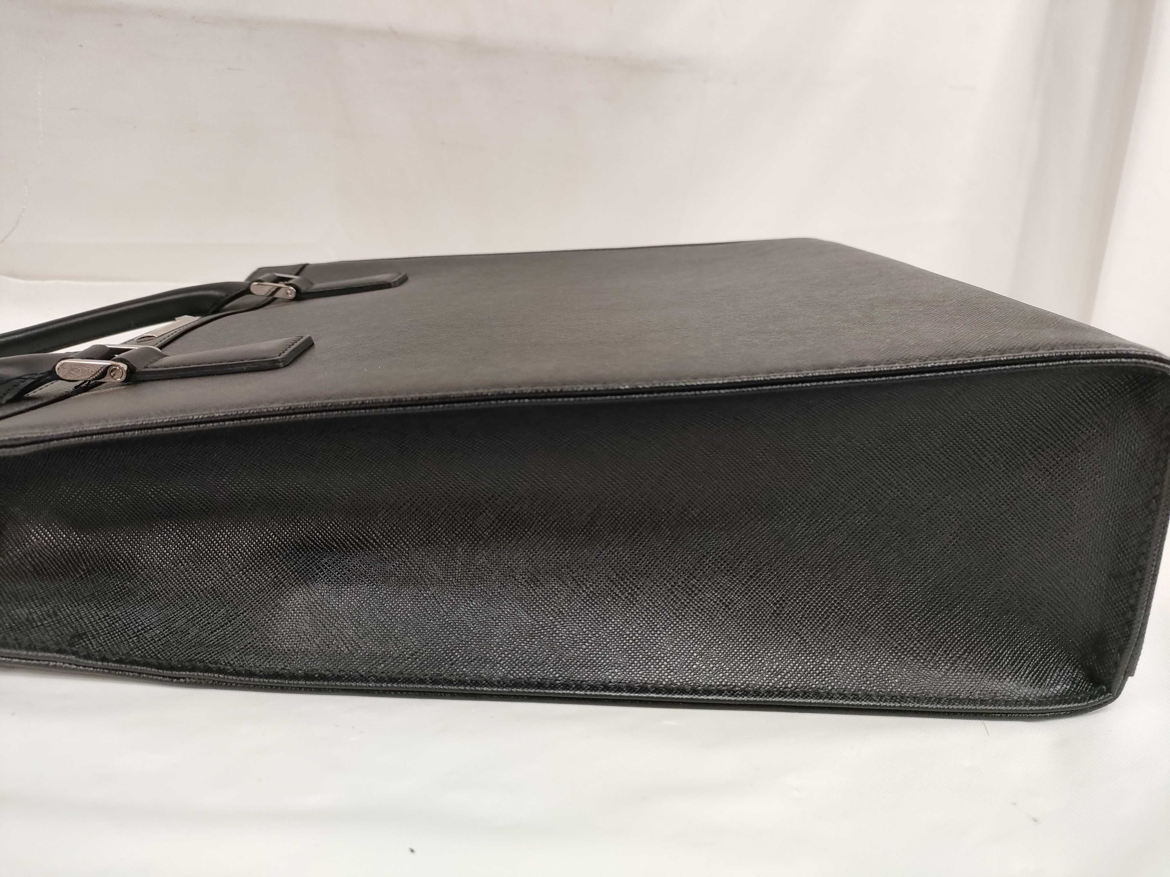 Tote Bag, Black, with dust bag and box. — view 9