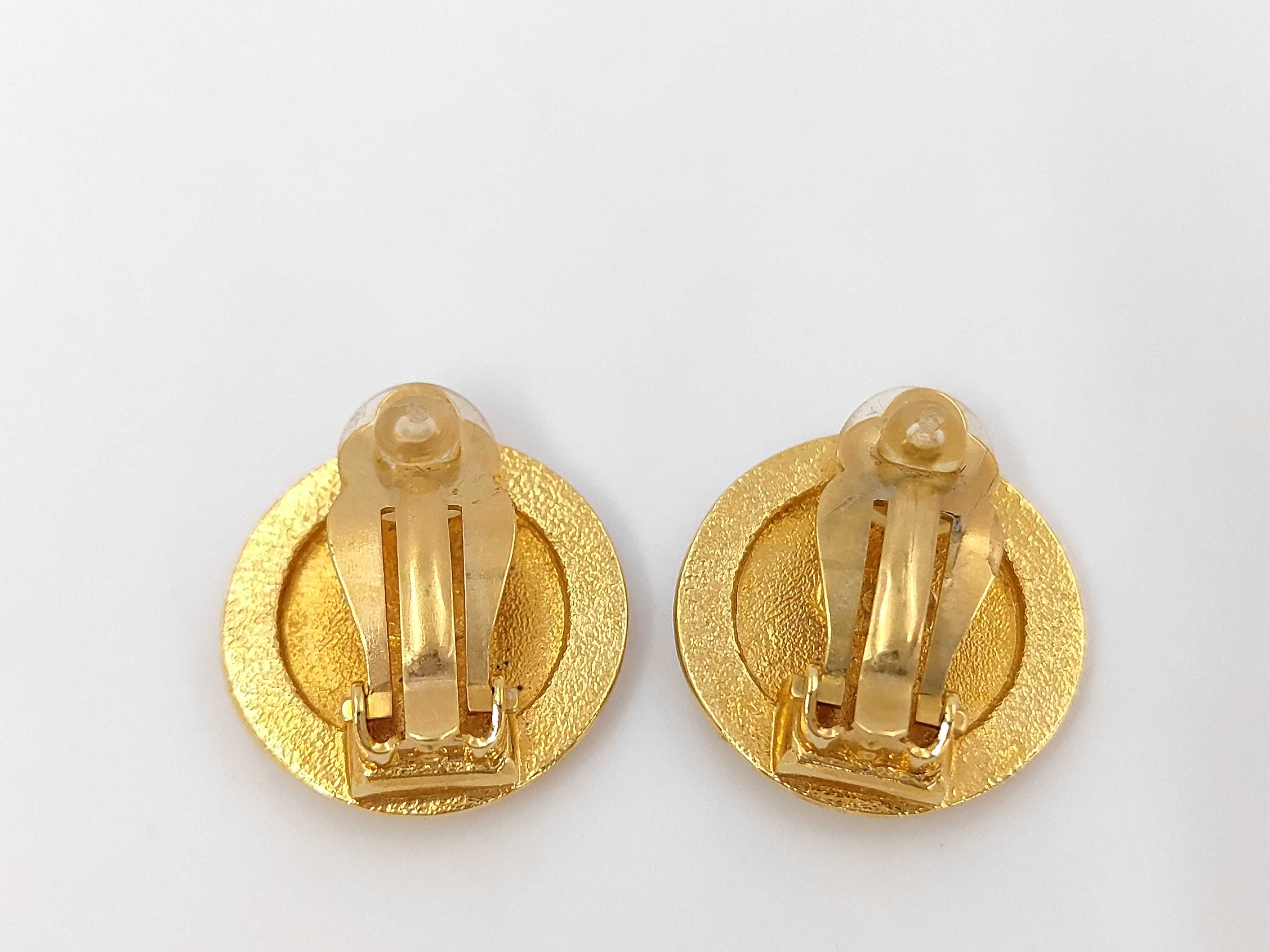 Mademoiselle Coco Chanel Round Earrings 96A Earrings — view 2