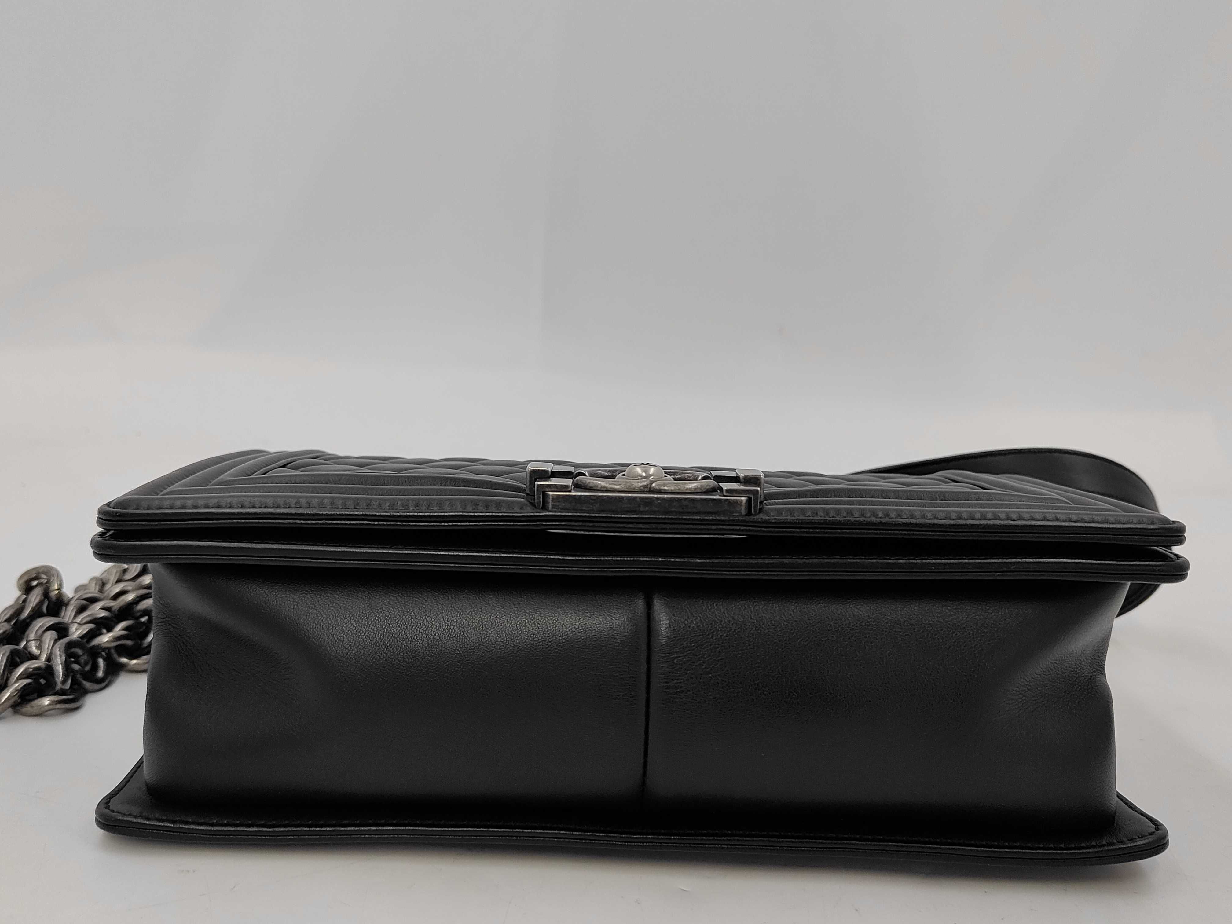 Boy Chanel 25 Lambskin Plate Shoulder Bag — view 4