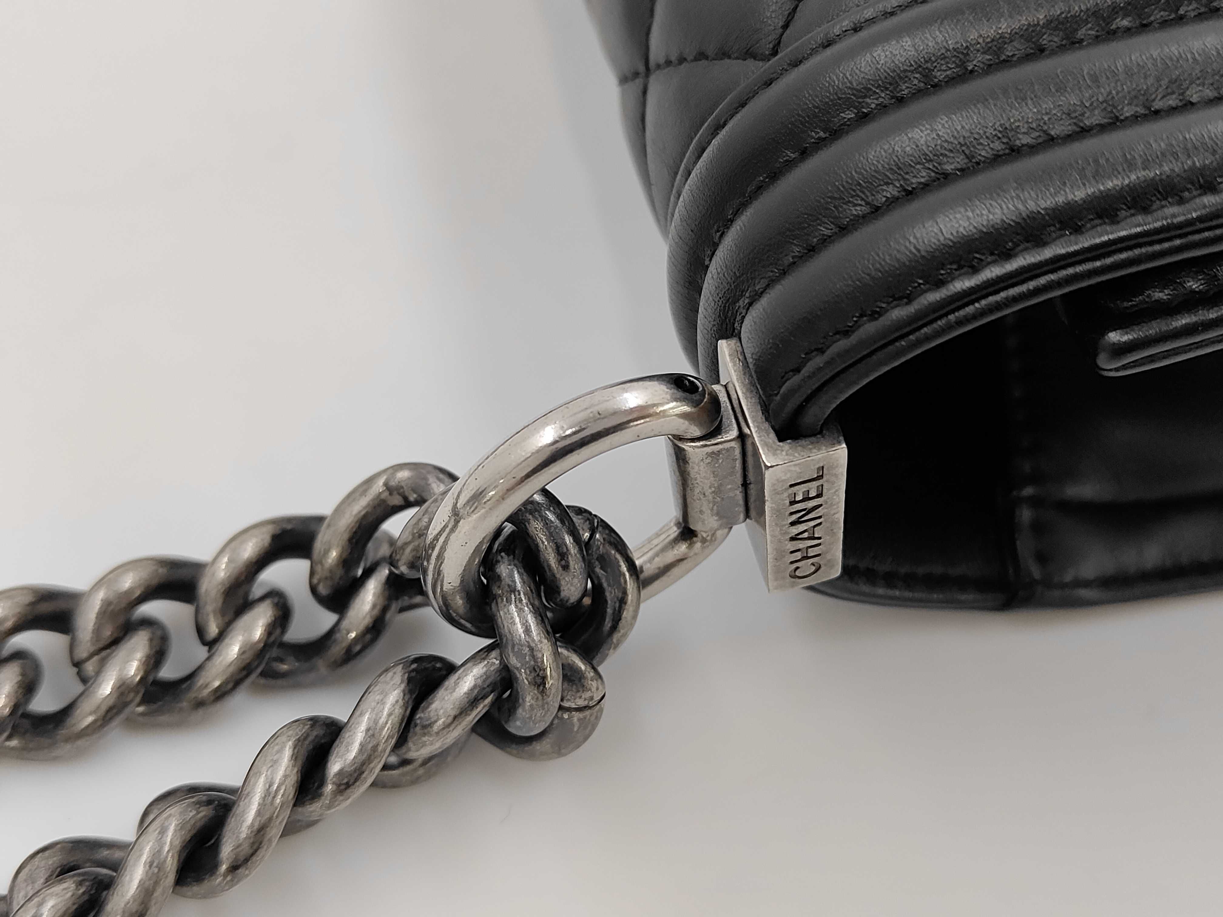Boy Chanel 25 Lambskin Plate Shoulder Bag — view 7