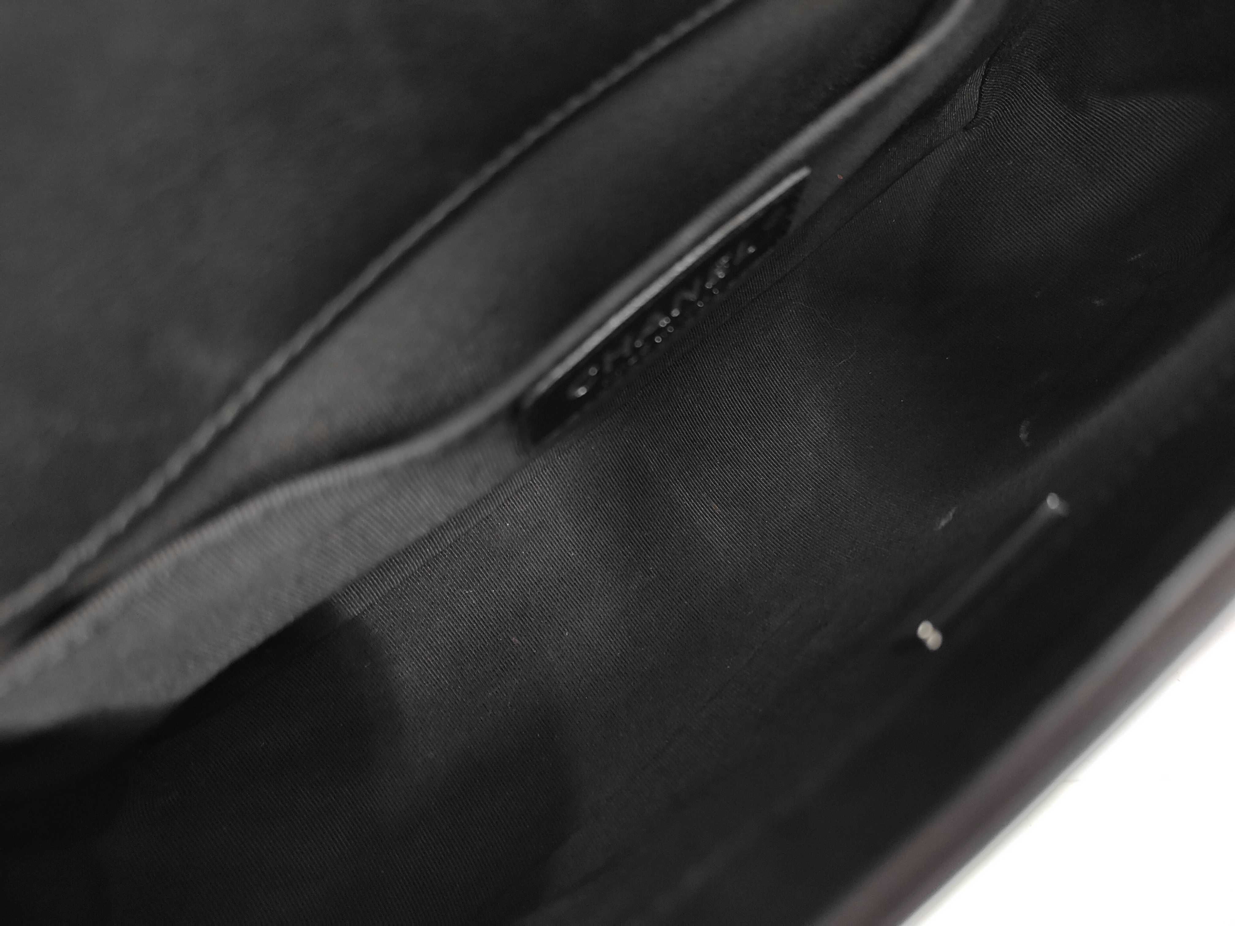 Boy Chanel 25 Lambskin Plate Shoulder Bag — view 8