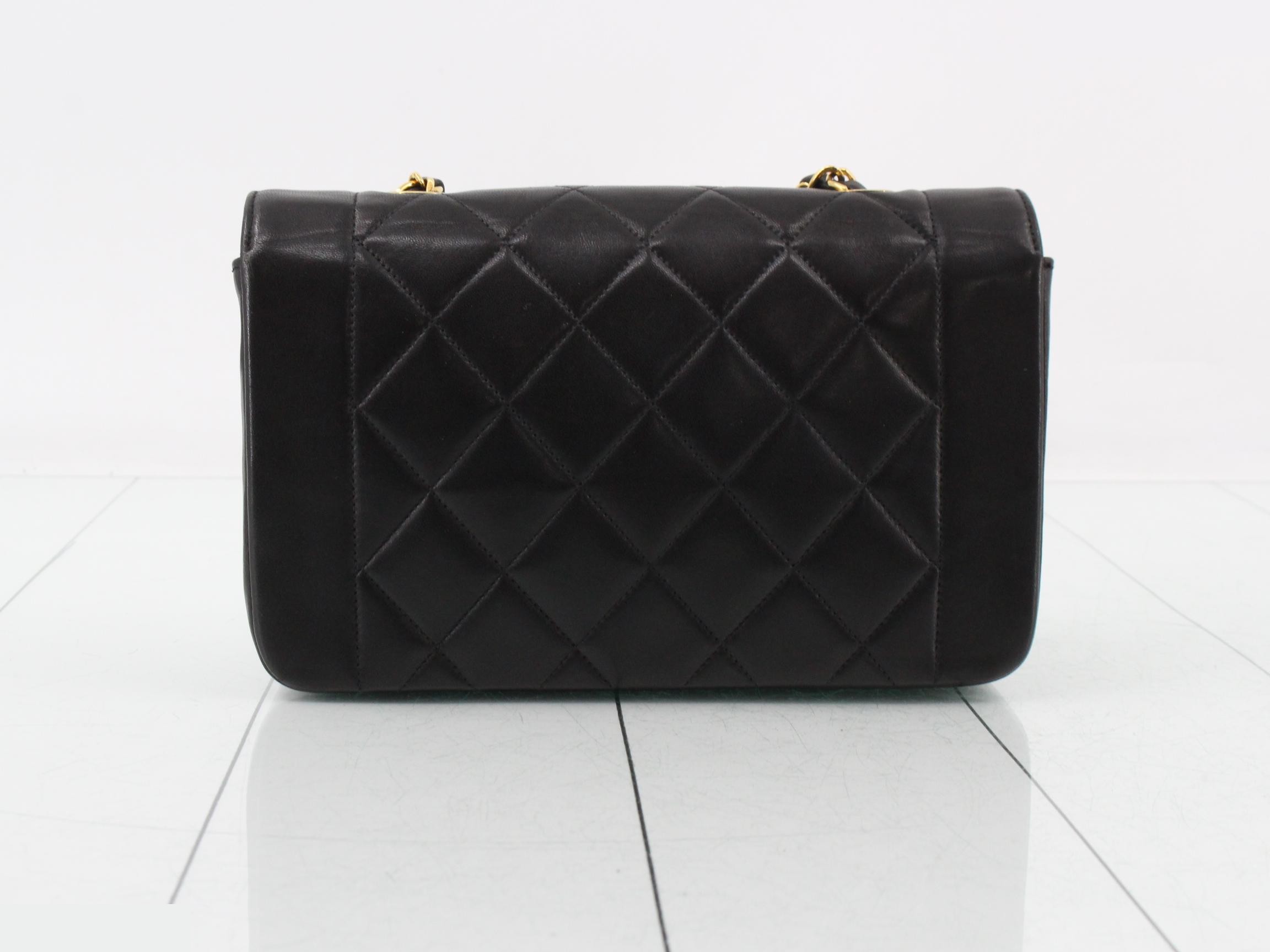 Matelassé Diana 22 Chain Shoulder Bag, Lambskin, Black, Series 2, with seal, W22 — view 2