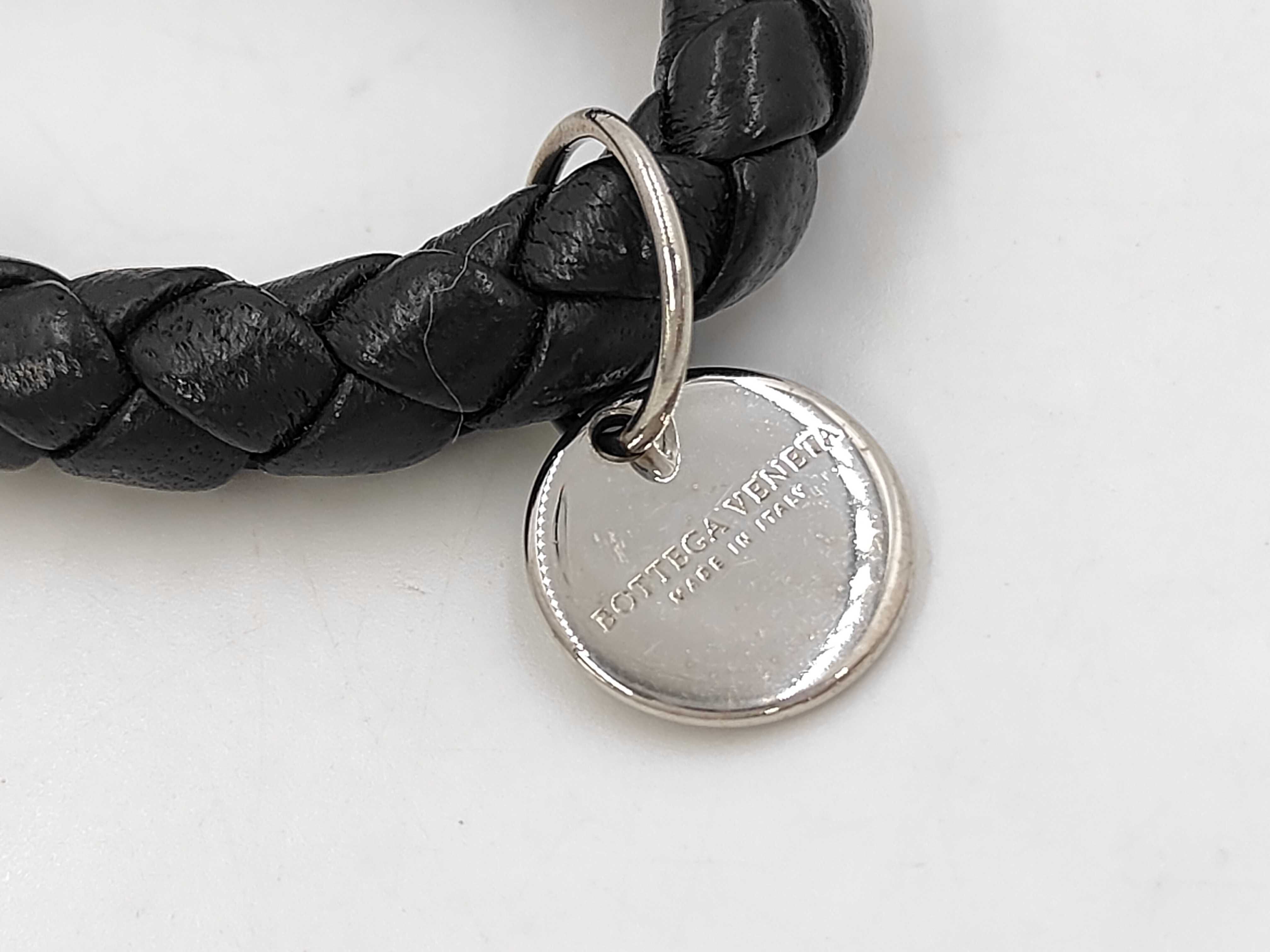 Intrecciato Keyring, Black Key Case — view 3