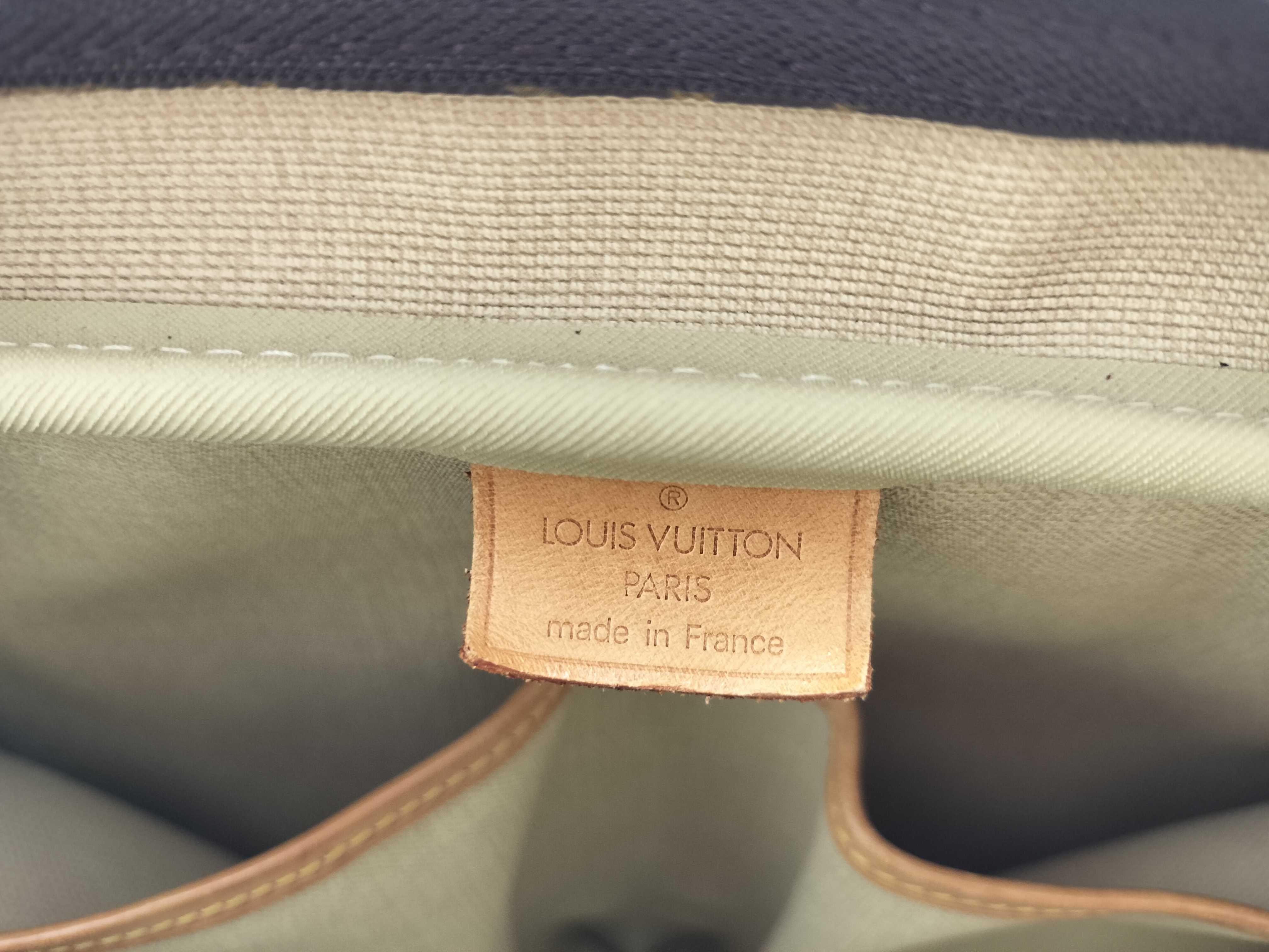 Monogram Louis Vuitton Deauville Handbag Monogram M47270 Handbag — view 13