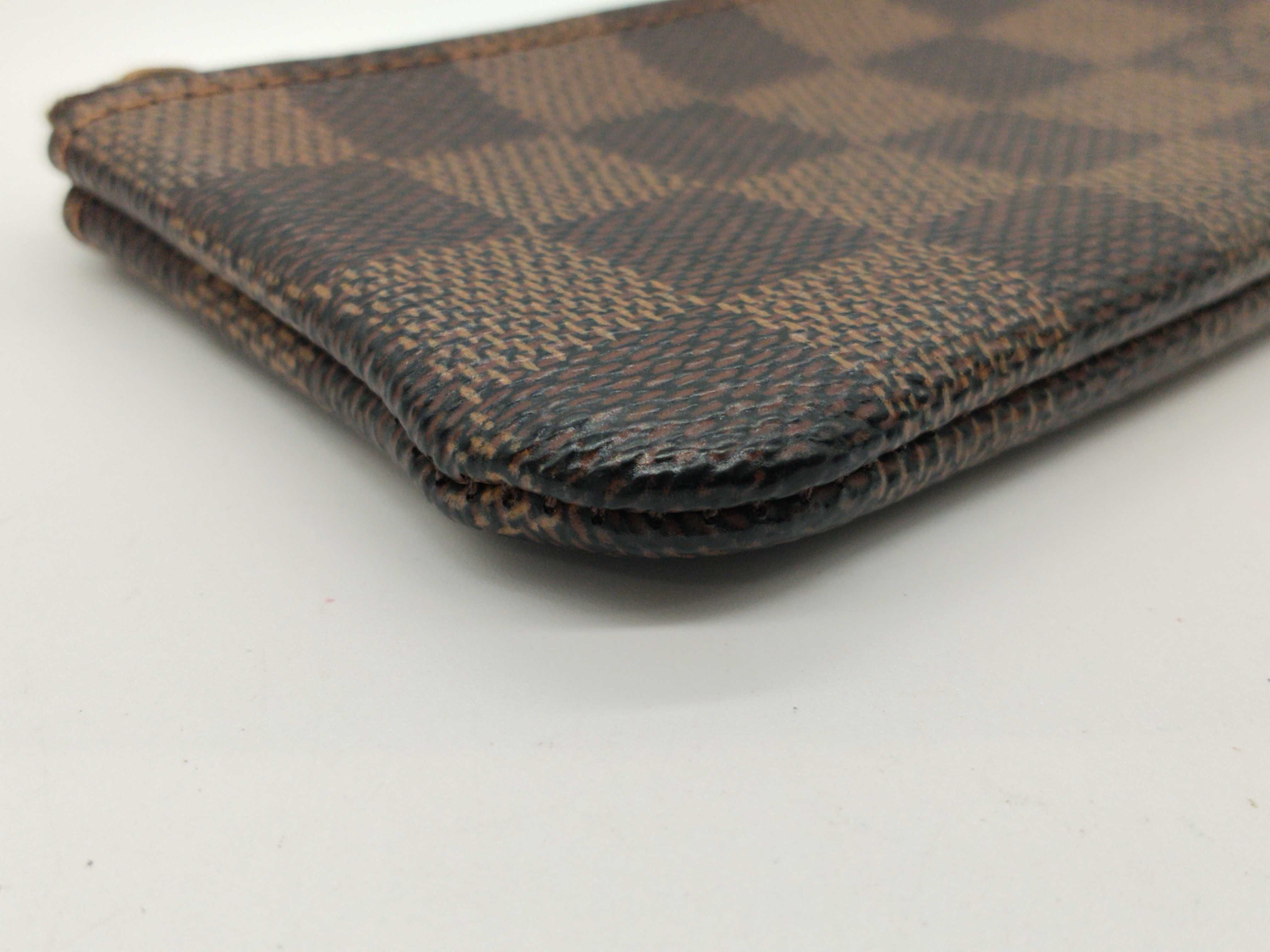 Damier Pochette Clé Coin Case — view 3