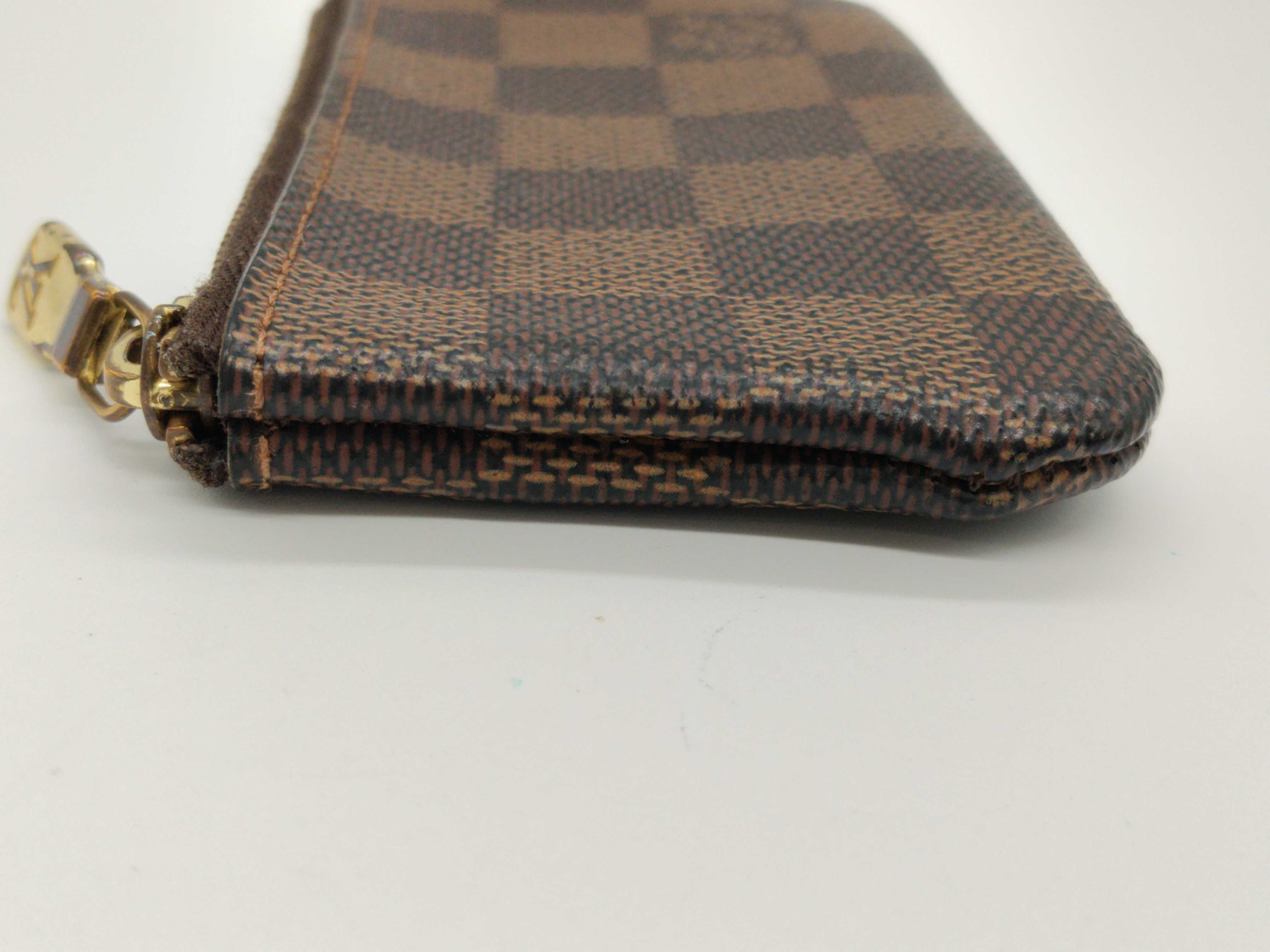 Damier Pochette Clé Coin Case — view 9