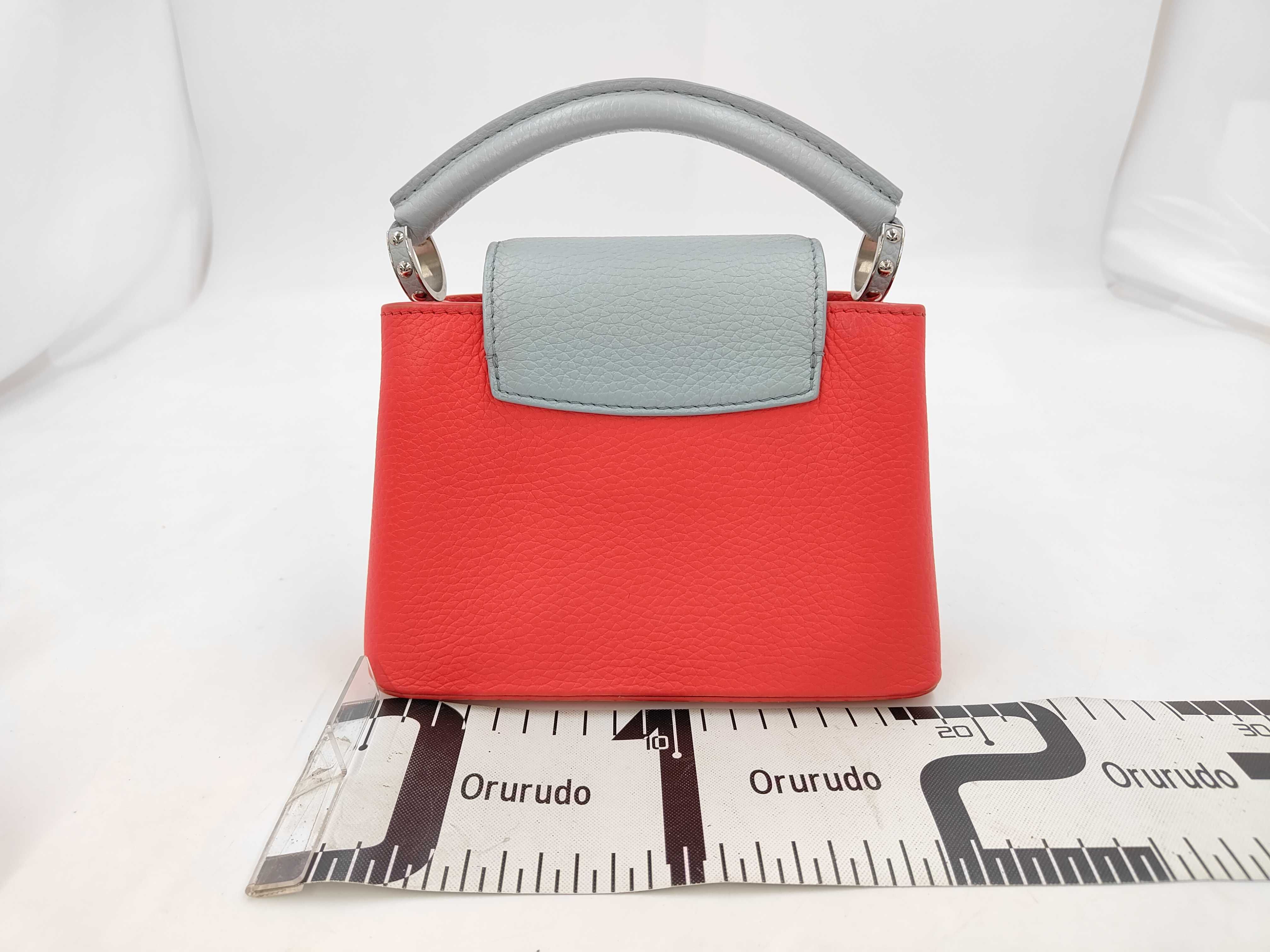 Capucines Mini Handbag Shoulder Bag — view 2