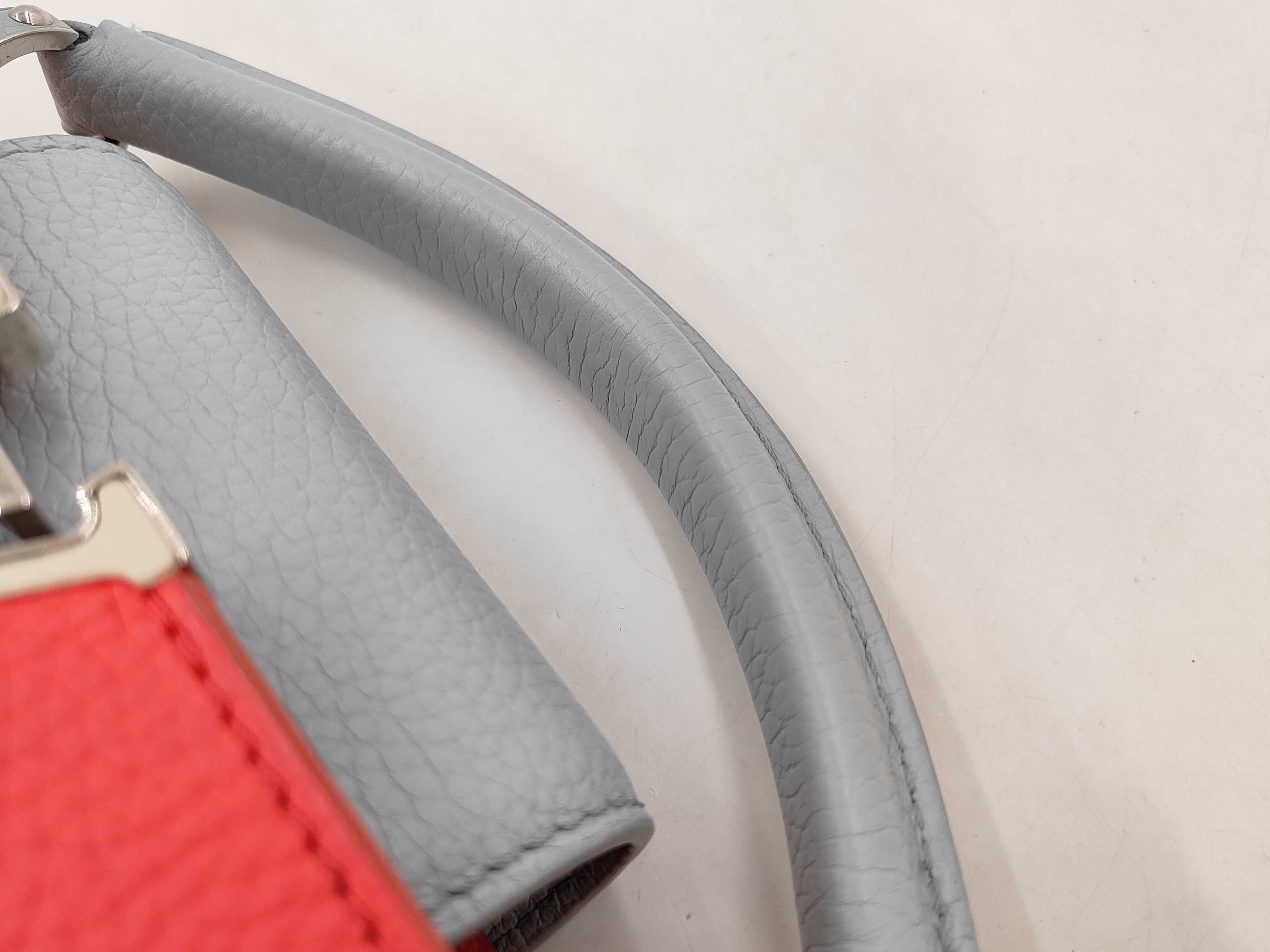 Capucines Mini Handbag Shoulder Bag — view 5