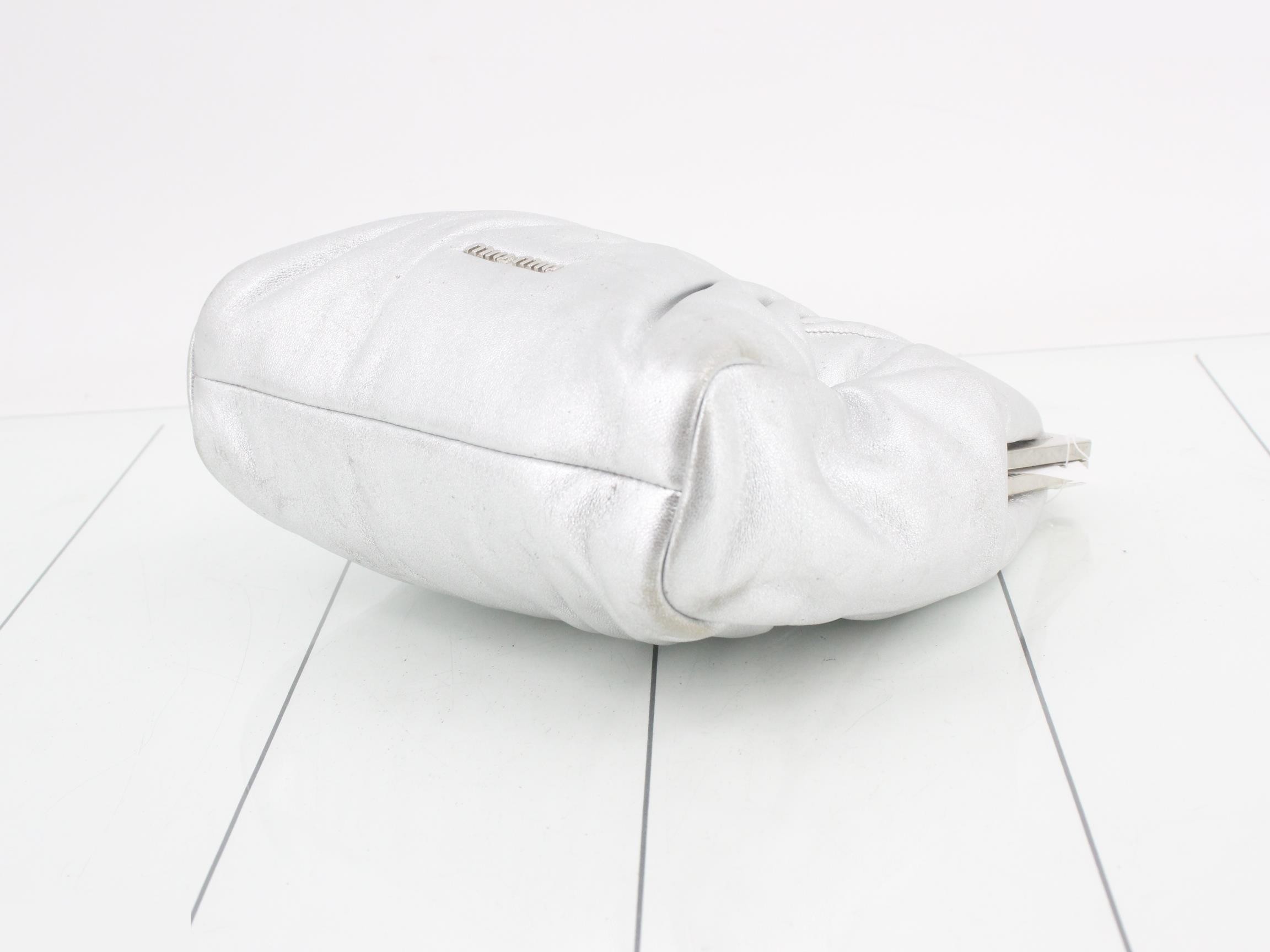 Matelasse Gamaguchi Shoulder Bag — view 6