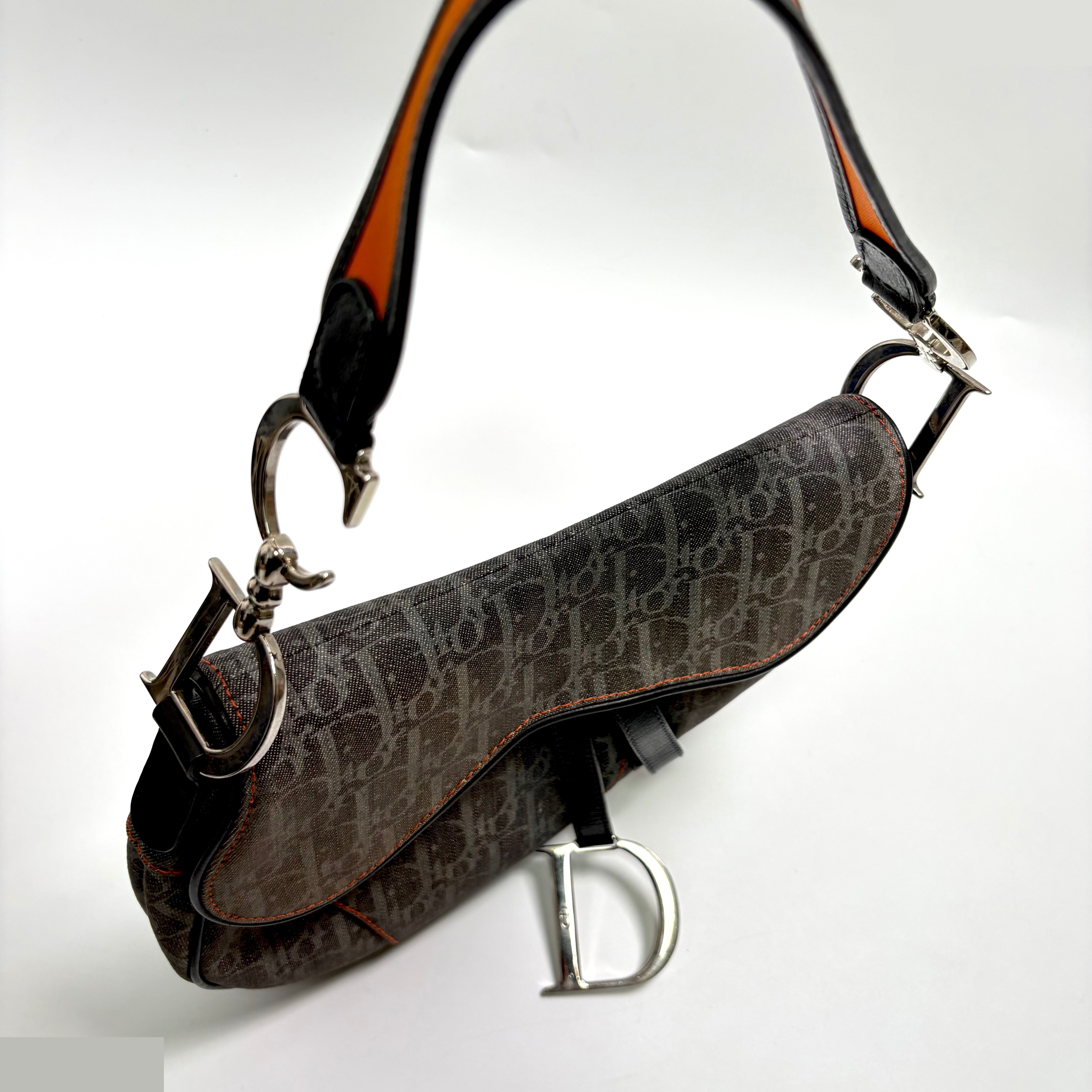 Trotter Flightline Saddle (Bag) - Handbag — view 3