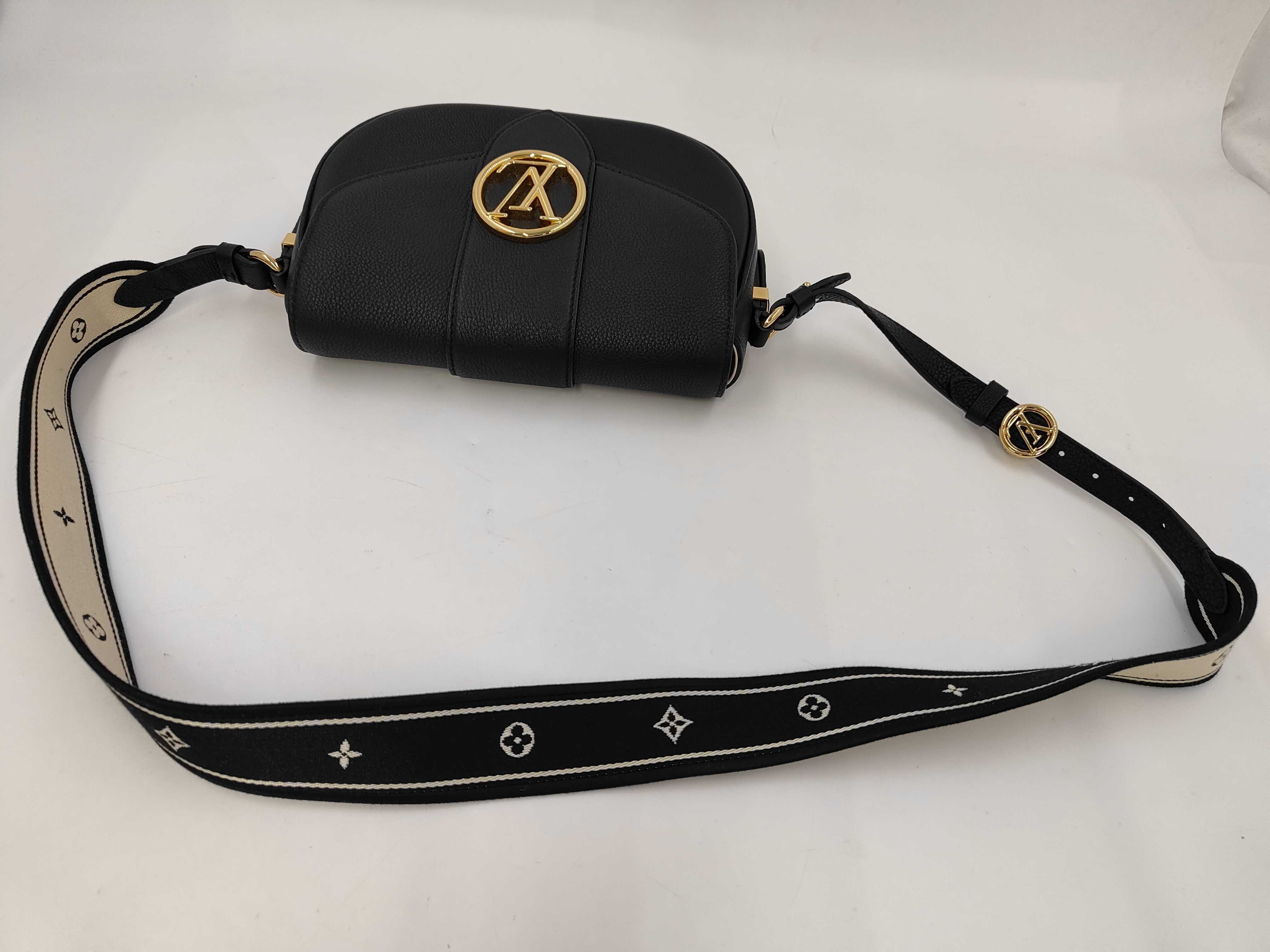 LV Logo Pont Neuf Soft PM M58727 IC Shoulder Bag — view 3