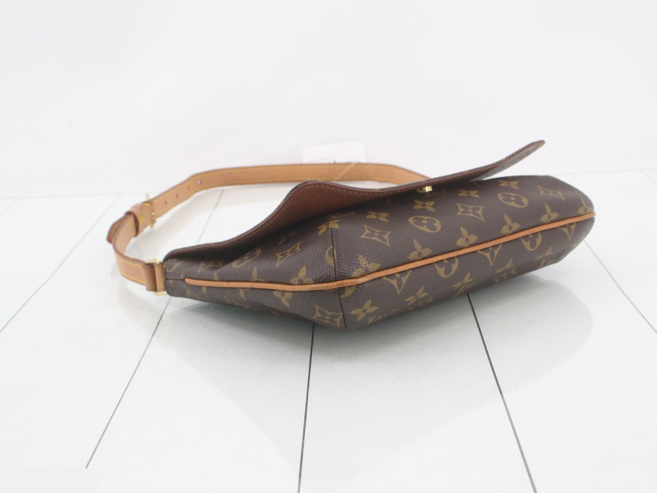 Musette Tango Short Shoulder Bag, Monogram, LV — view 5