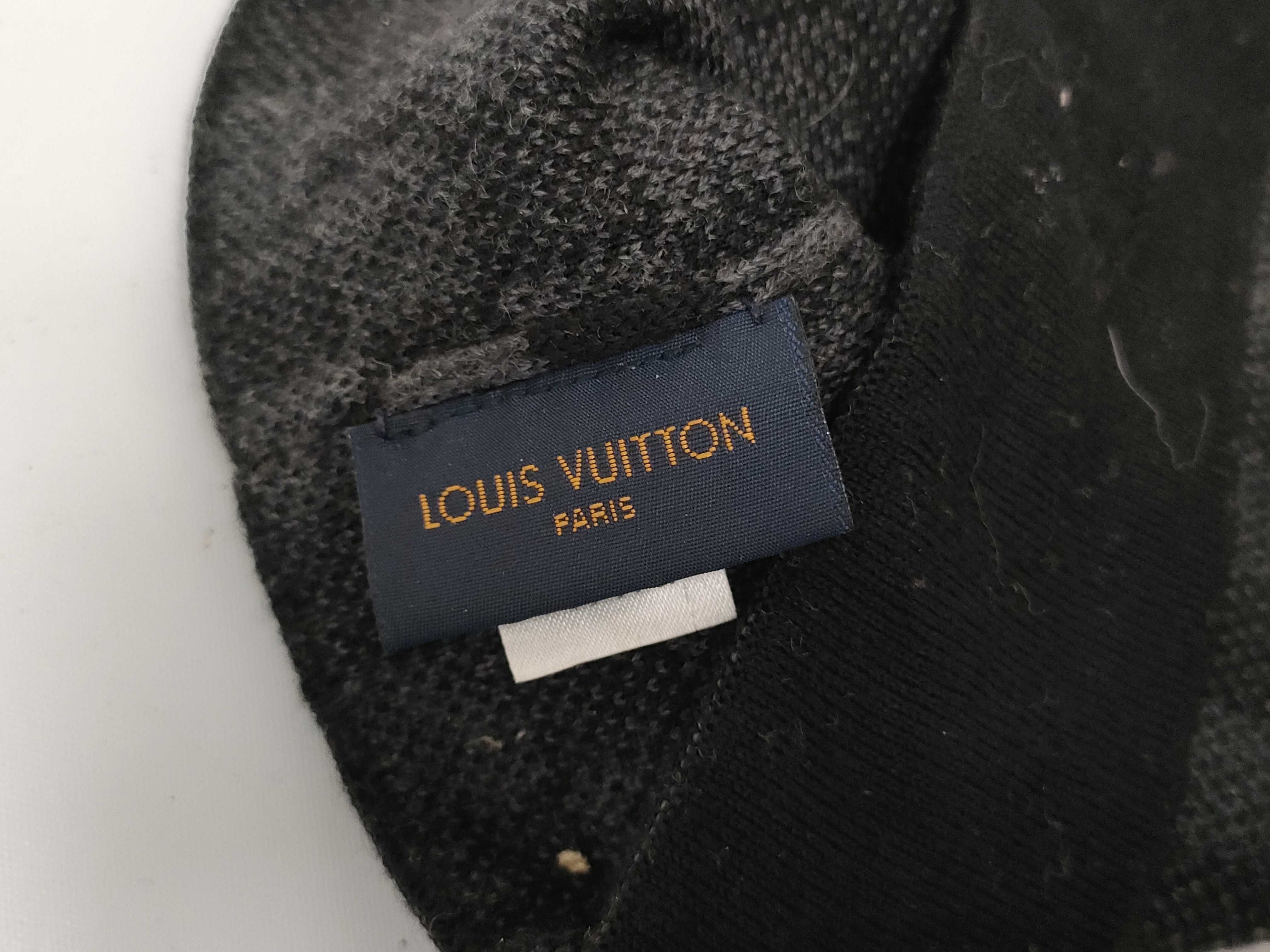 Damier / Damier / Model number unknown / Serial number unknown / Knit hat / Wool and other accessories — view 9