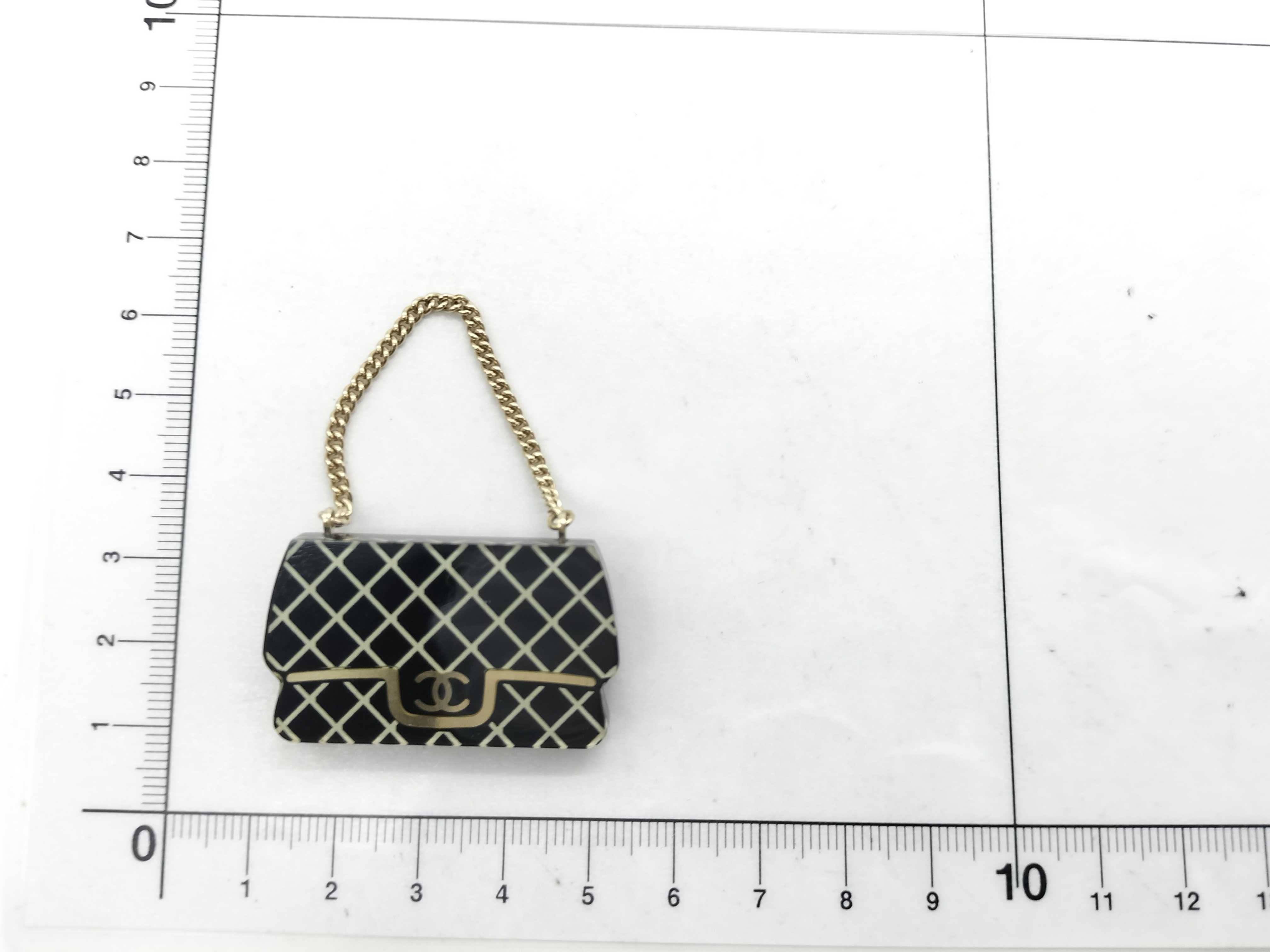 B19P Brooch — view 6